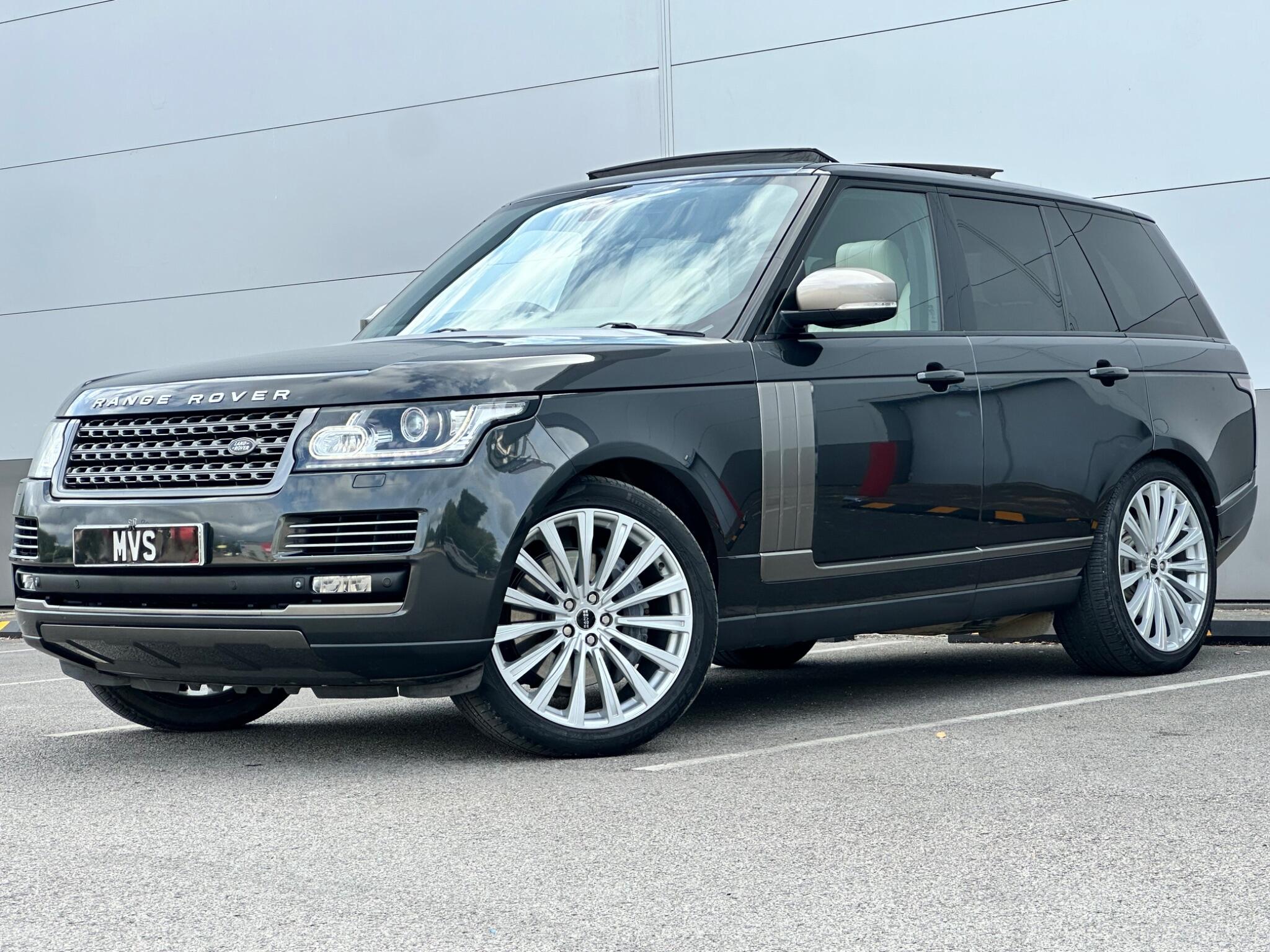 Land Rover Range Rover view 8