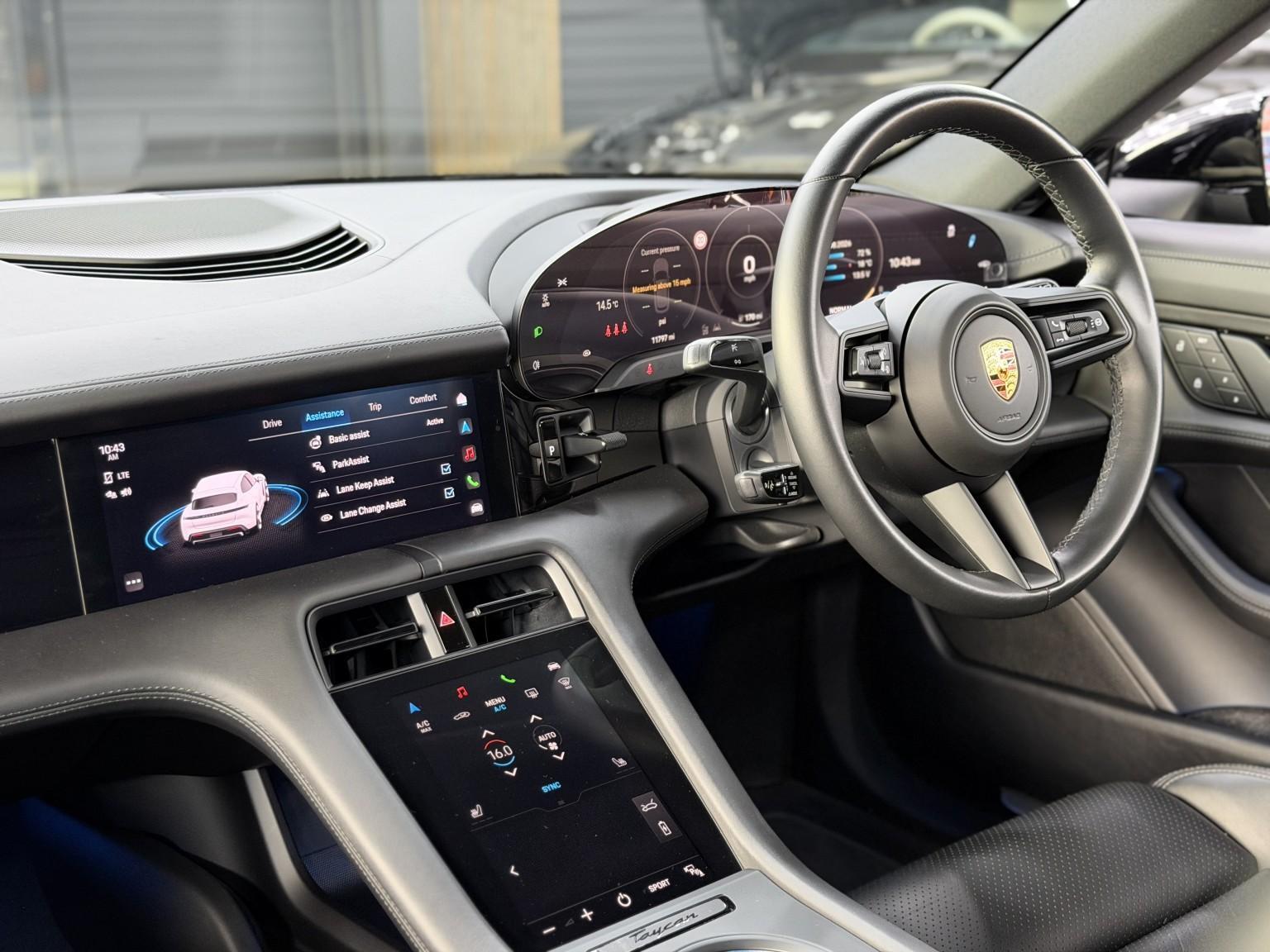 Porsche Taycan view 43