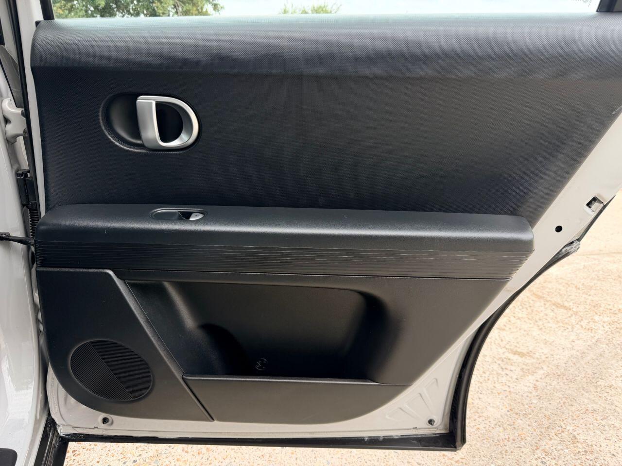 Hyundai Ioniq 5 view 19