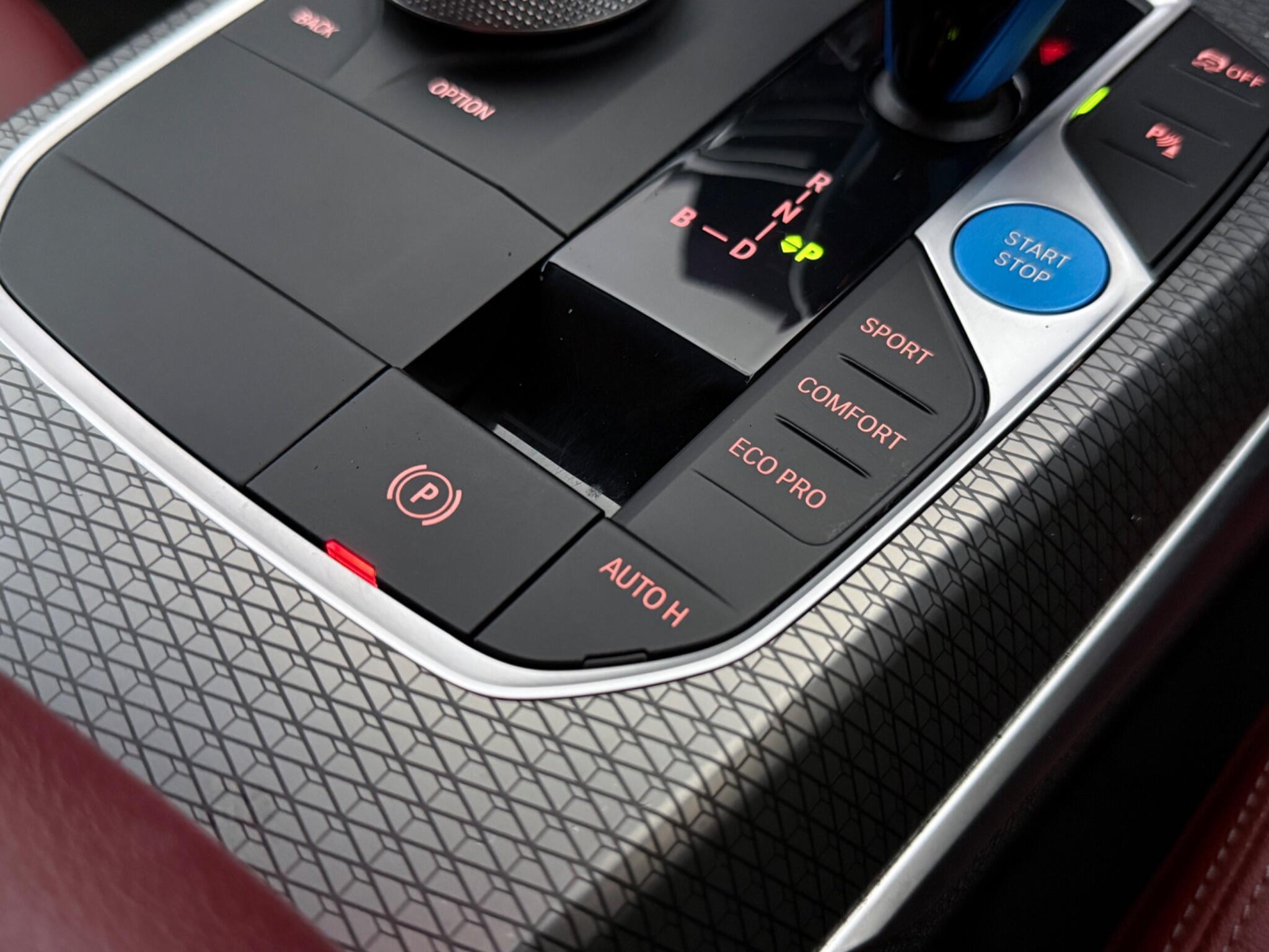 BMW I4 view 23