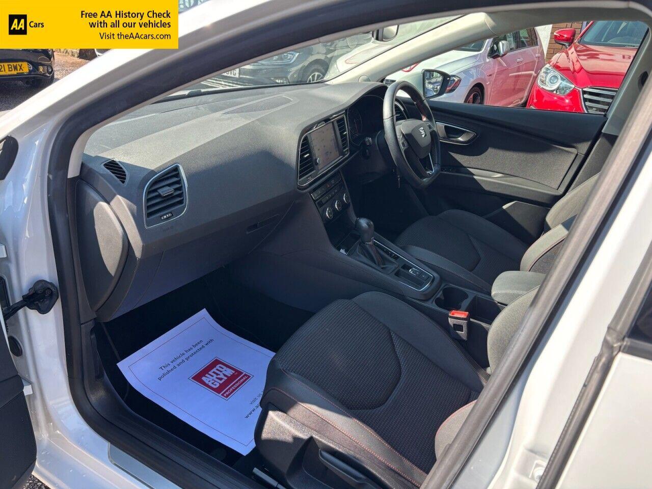 Seat Leon Leon view 9