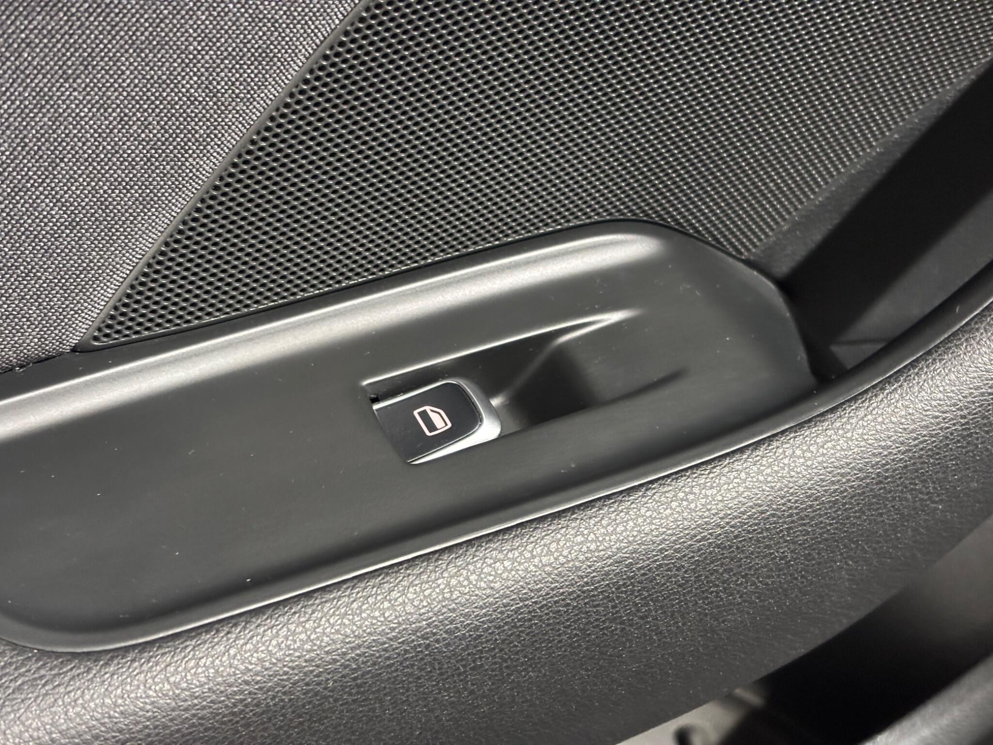Audi A3 view 14