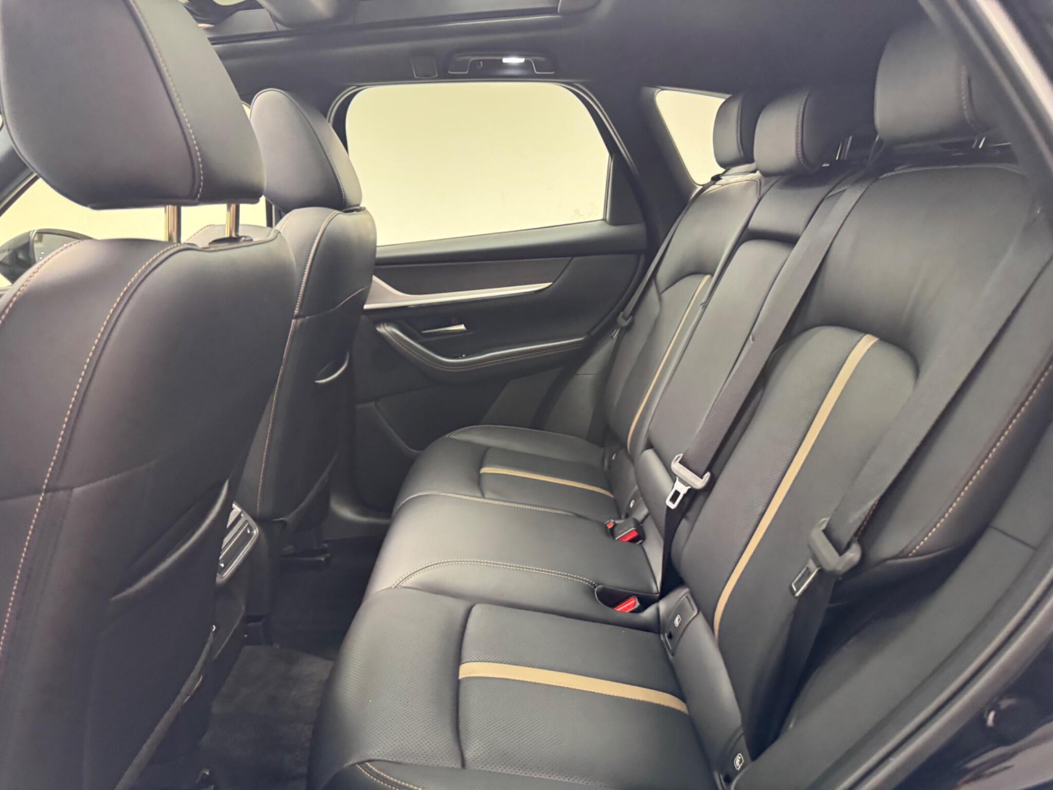 Mazda CX-60 view 12