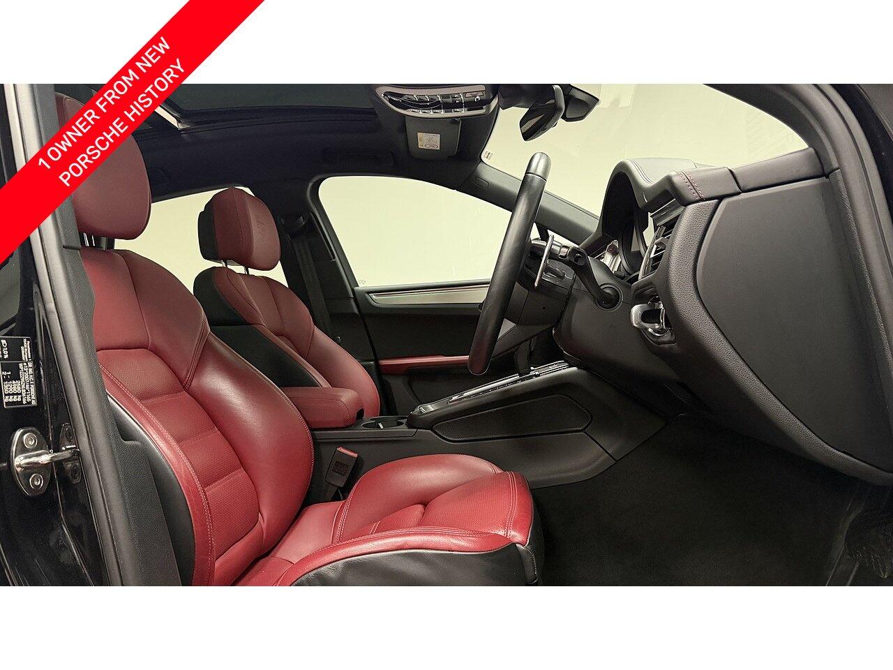 Porsche Macan view 2