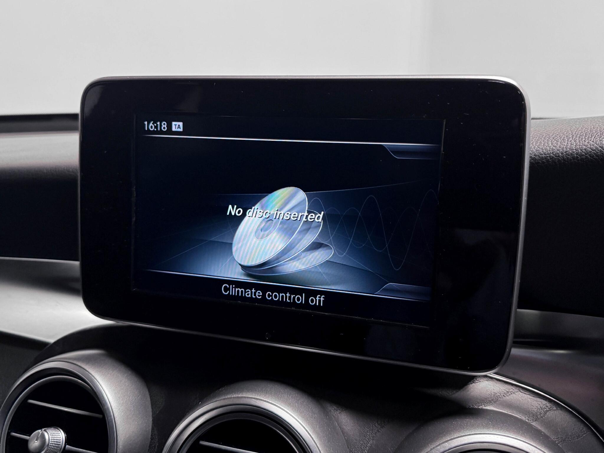 Mercedes-Benz GLC view 42