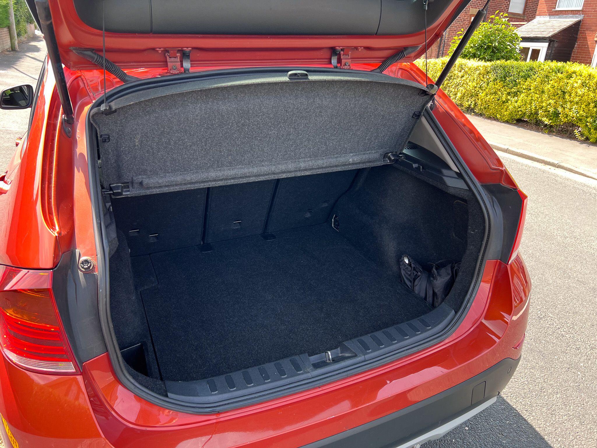 BMW X1 view 16