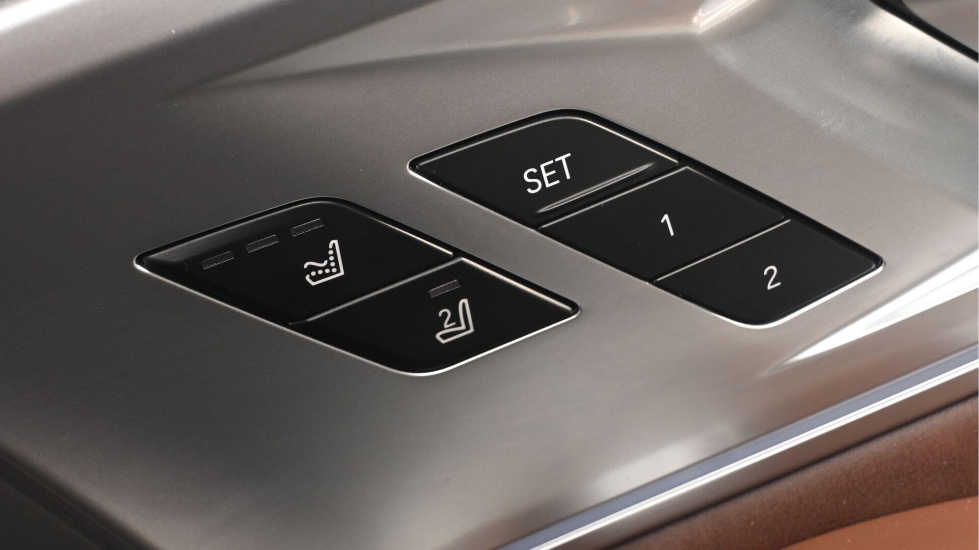 BMW XM view 29