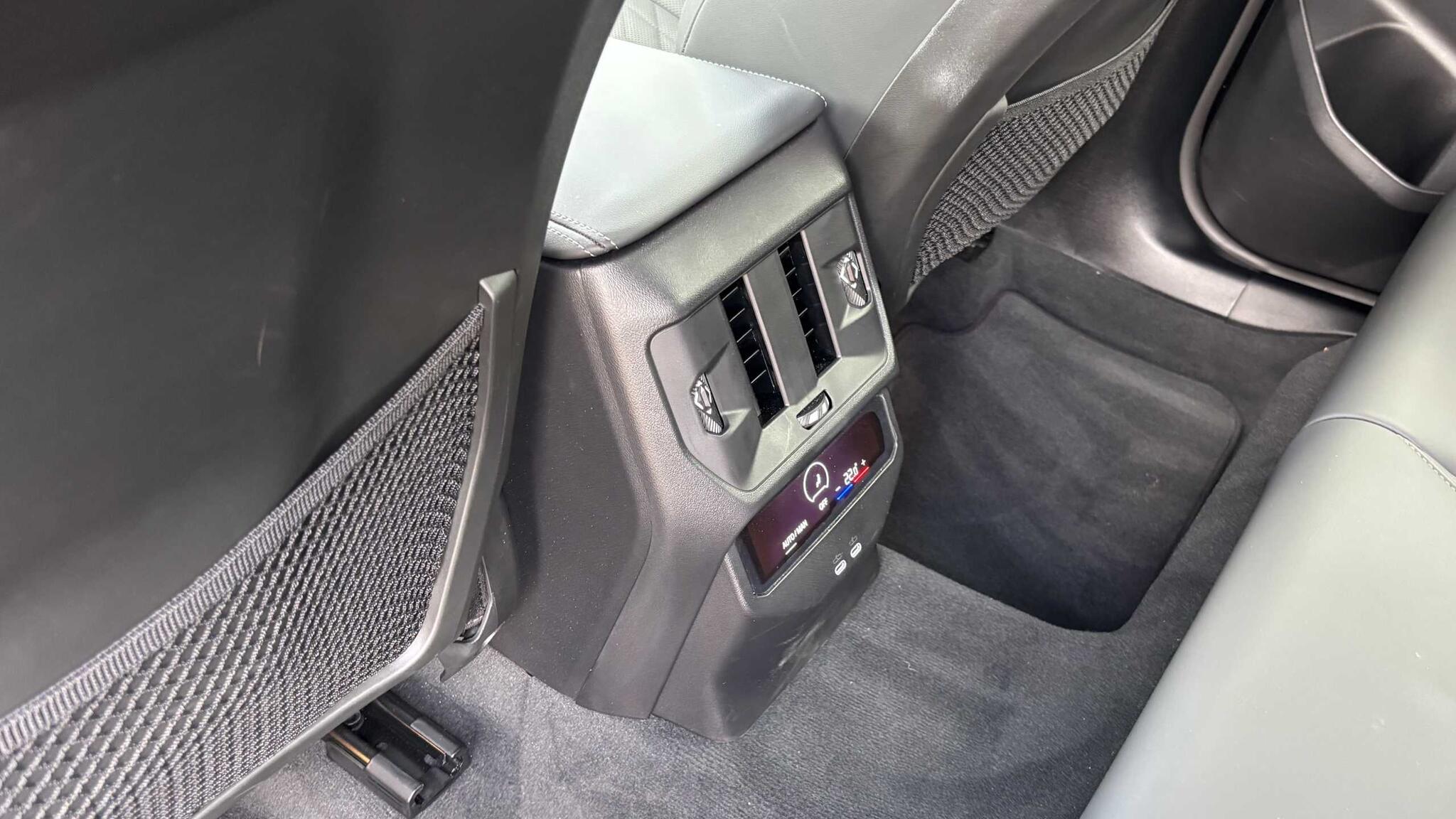 BMW X3 view 30