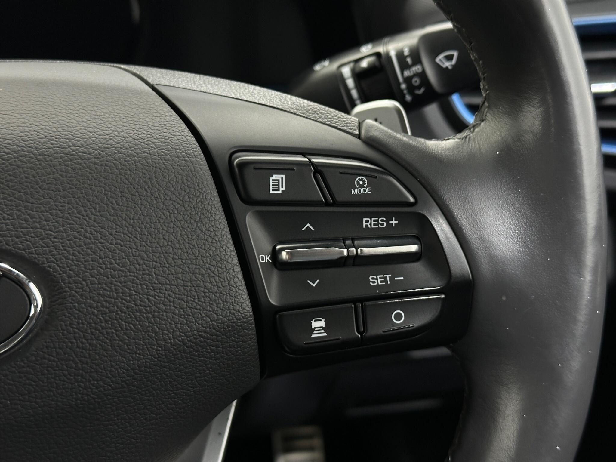 Hyundai IONIQ view 16