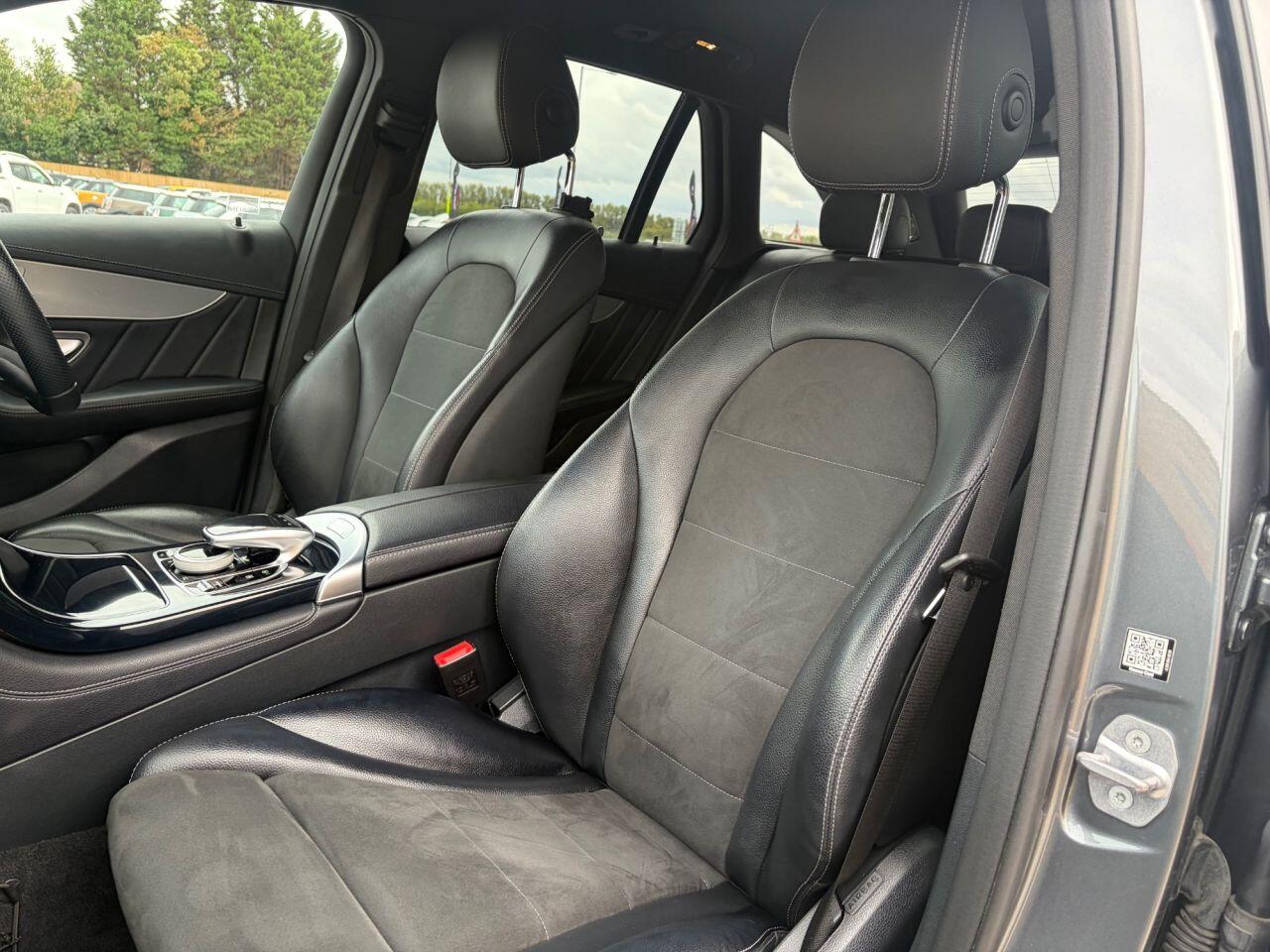 Mercedes-Benz GLC view 21
