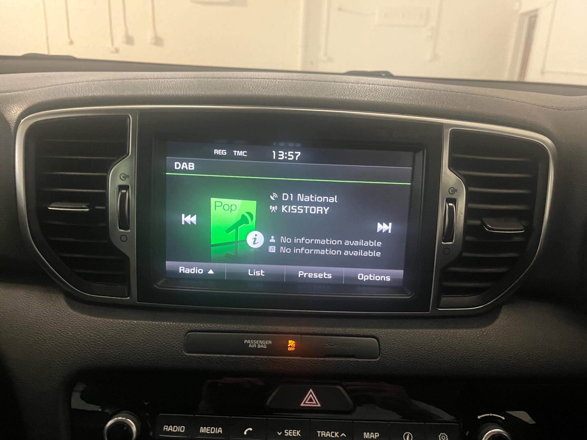 2016 Kia Sportage image 34