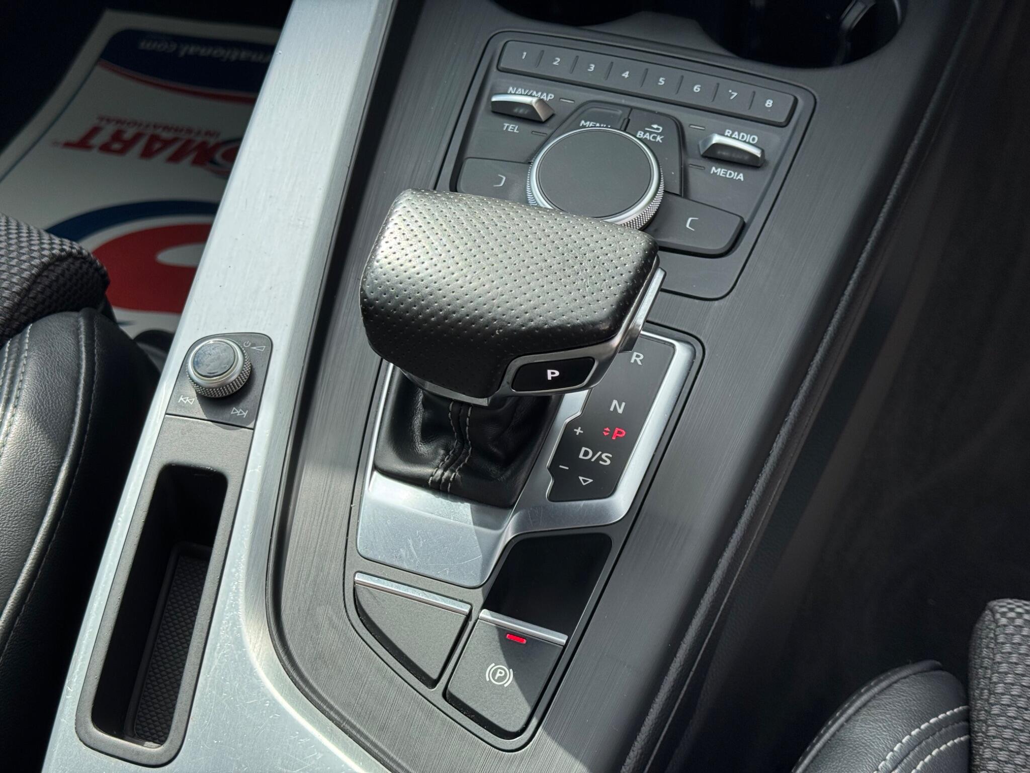 Audi A4 view 20