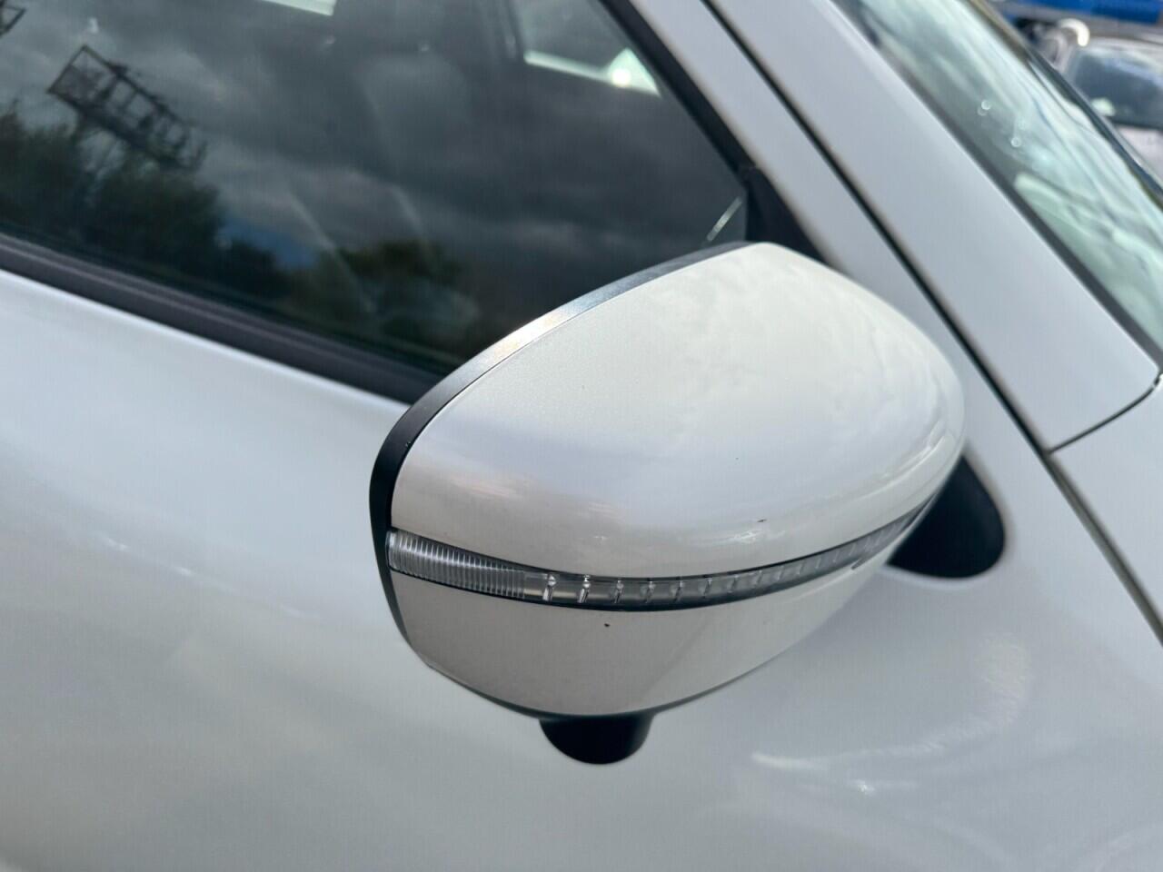 Nissan Juke view 28