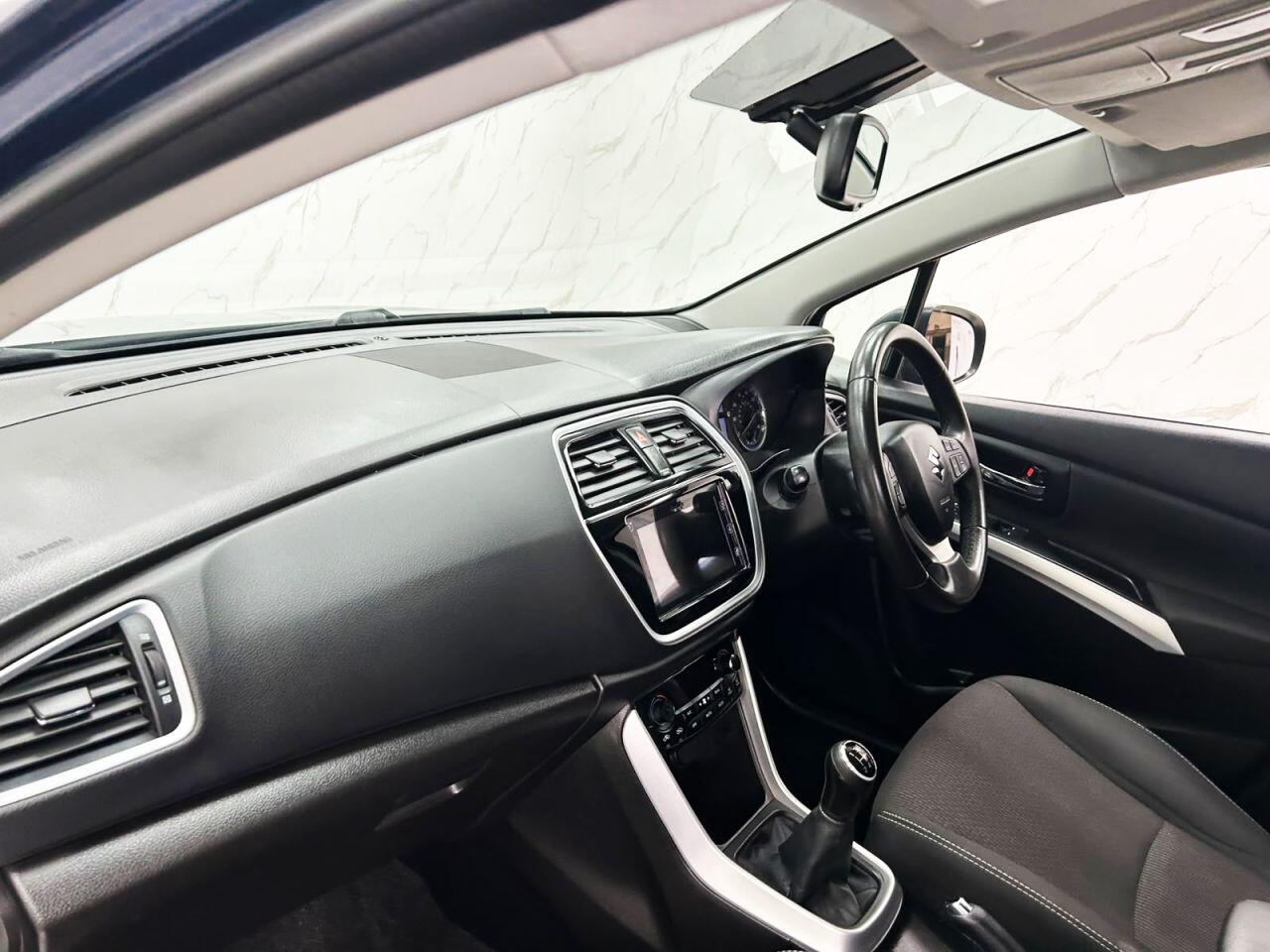 Suzuki SX4 S-Cross view 14