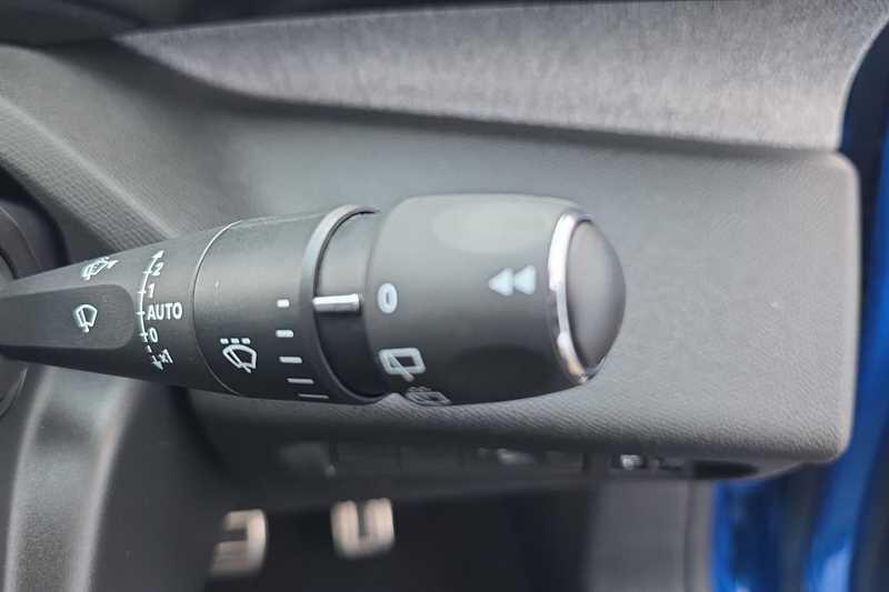 Peugeot 308 view 32