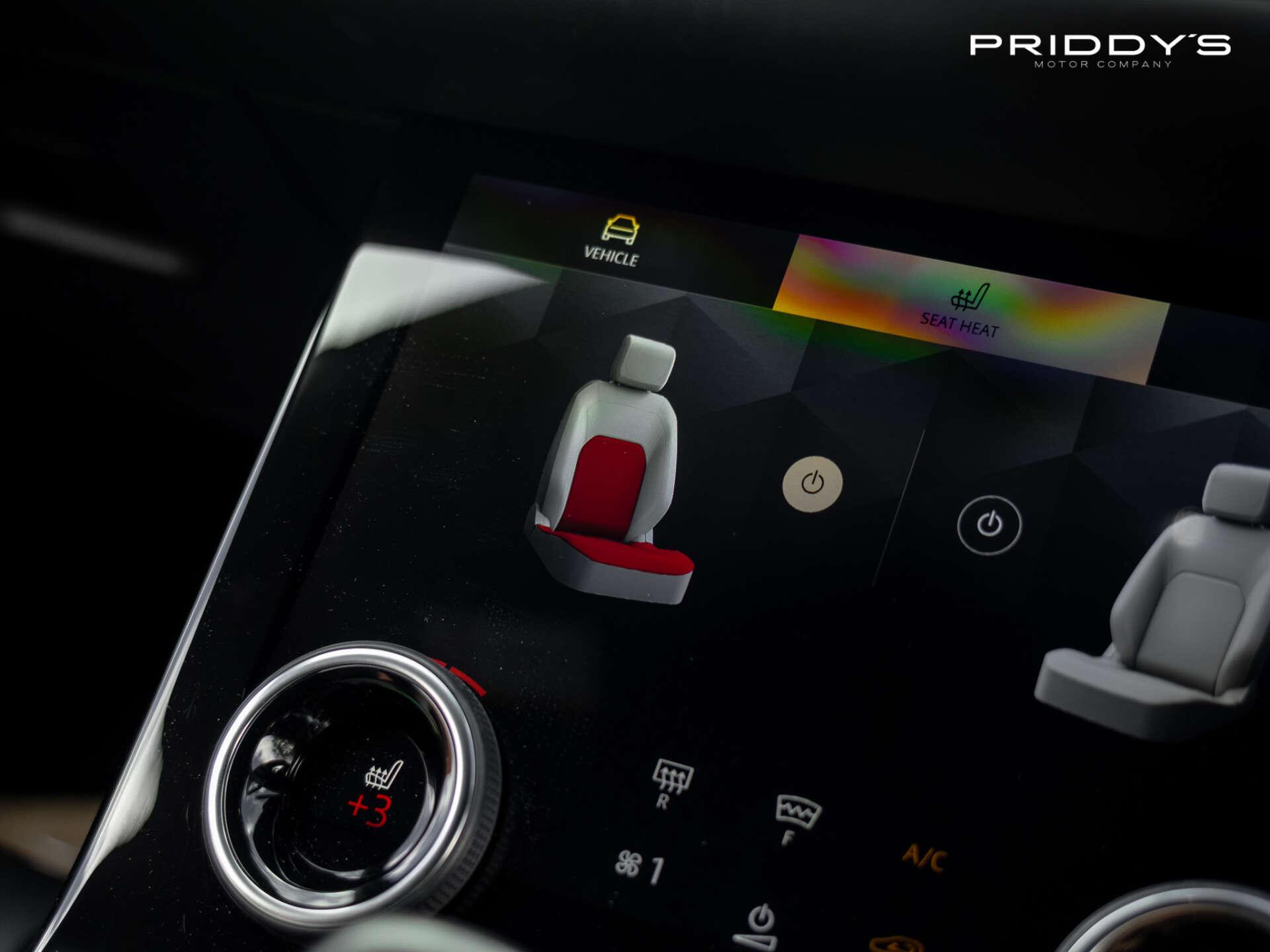 Land Rover Range Rover Evoque view 30