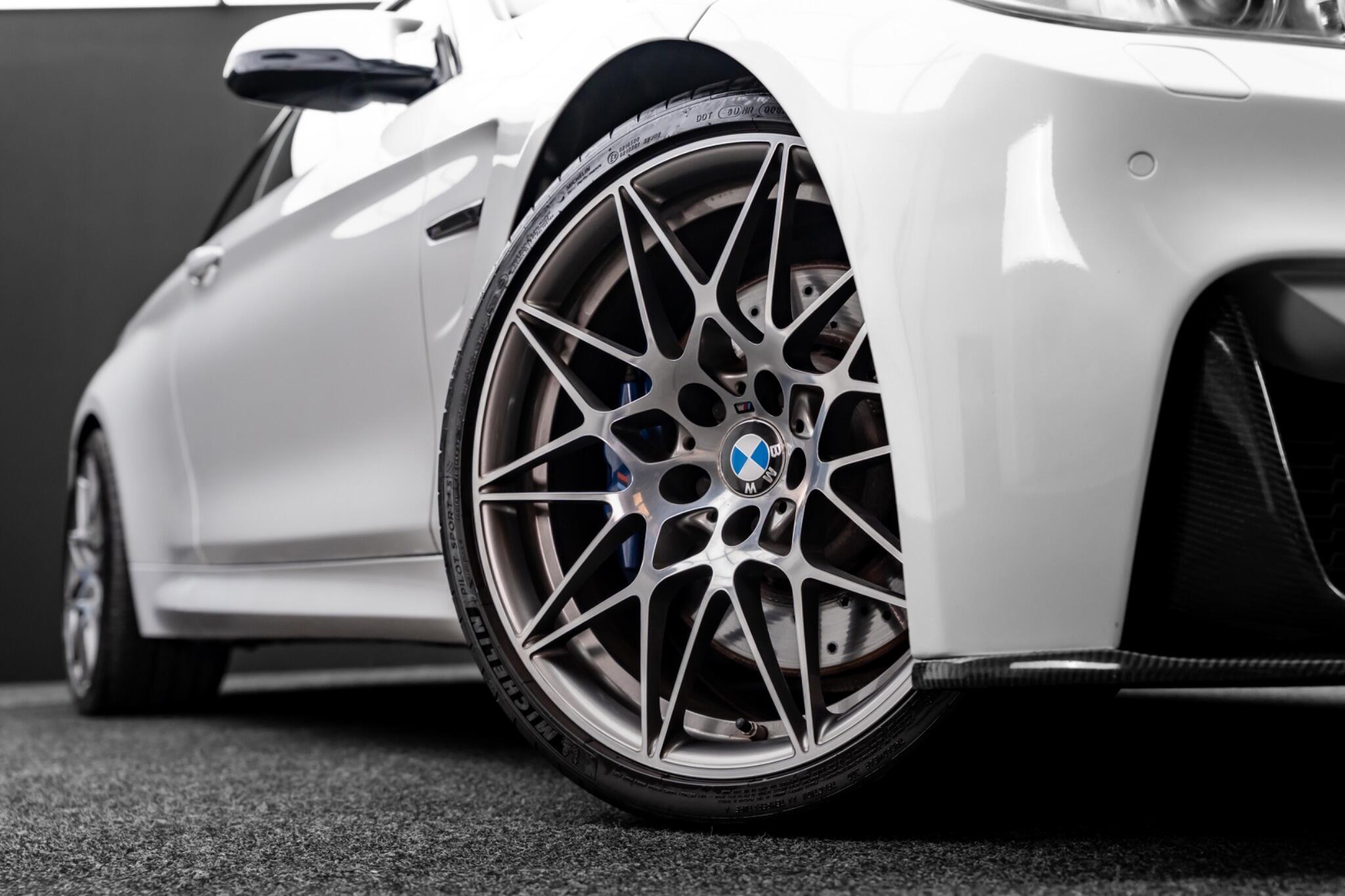 BMW M4 view 30