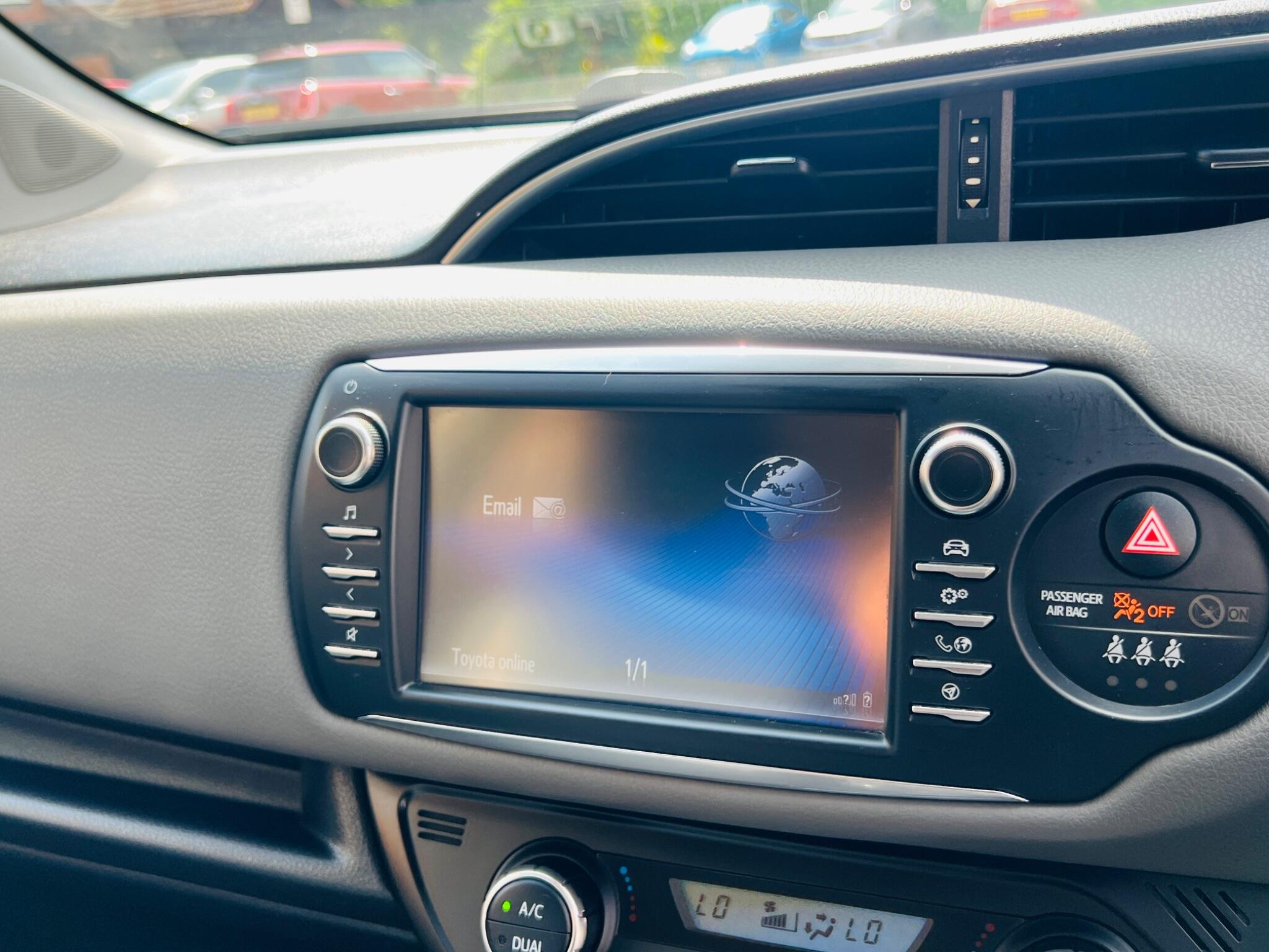 Toyota Yaris view 54