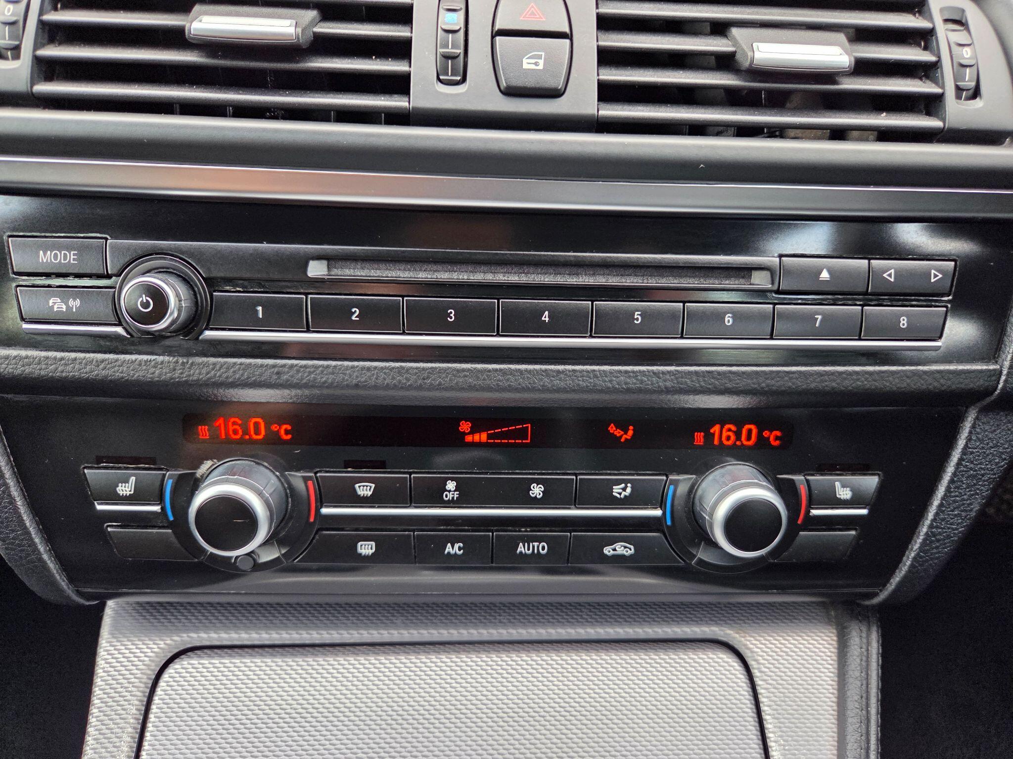 BMW 5 Series view 20