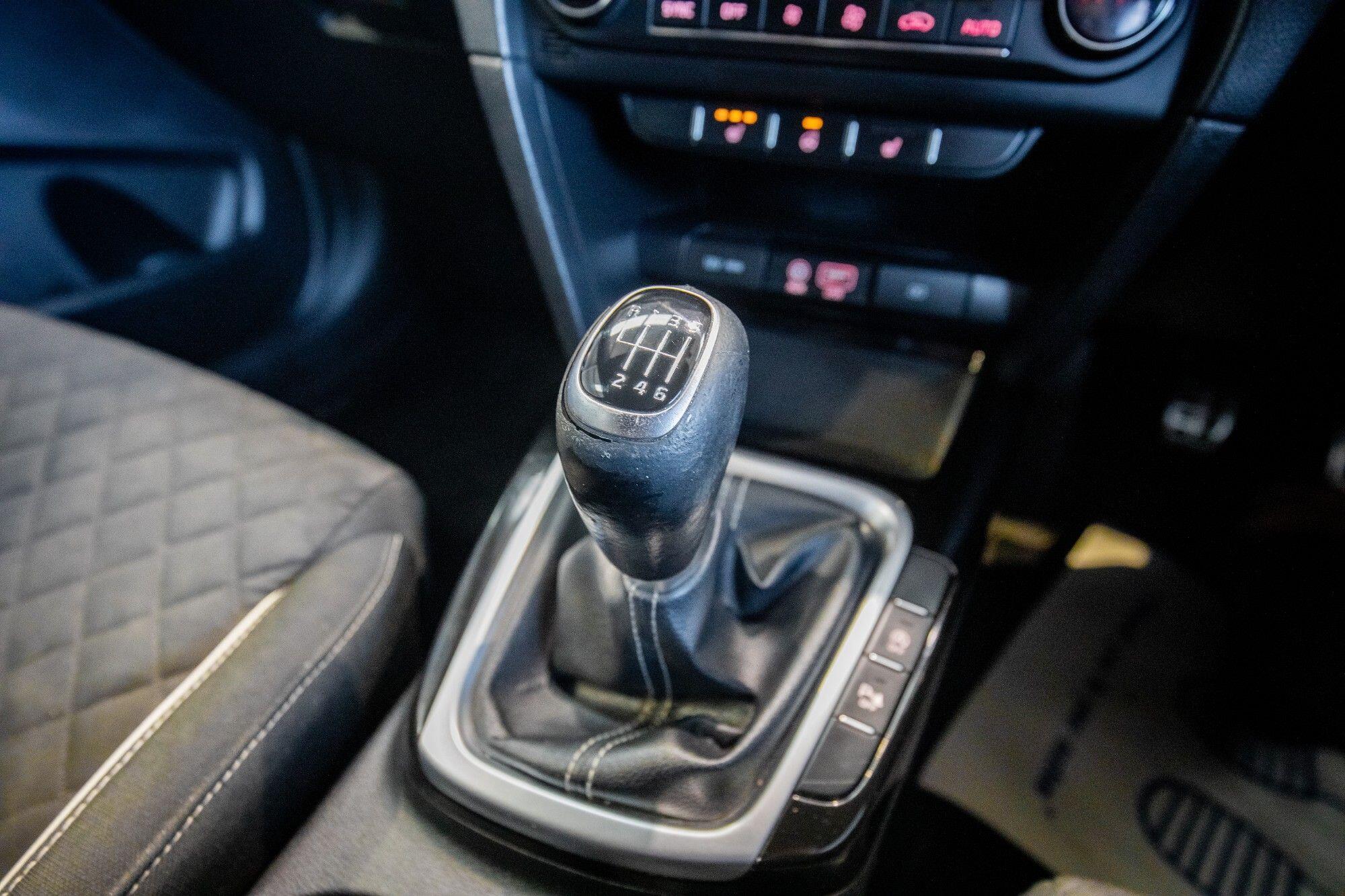 Kia Ceed view 26