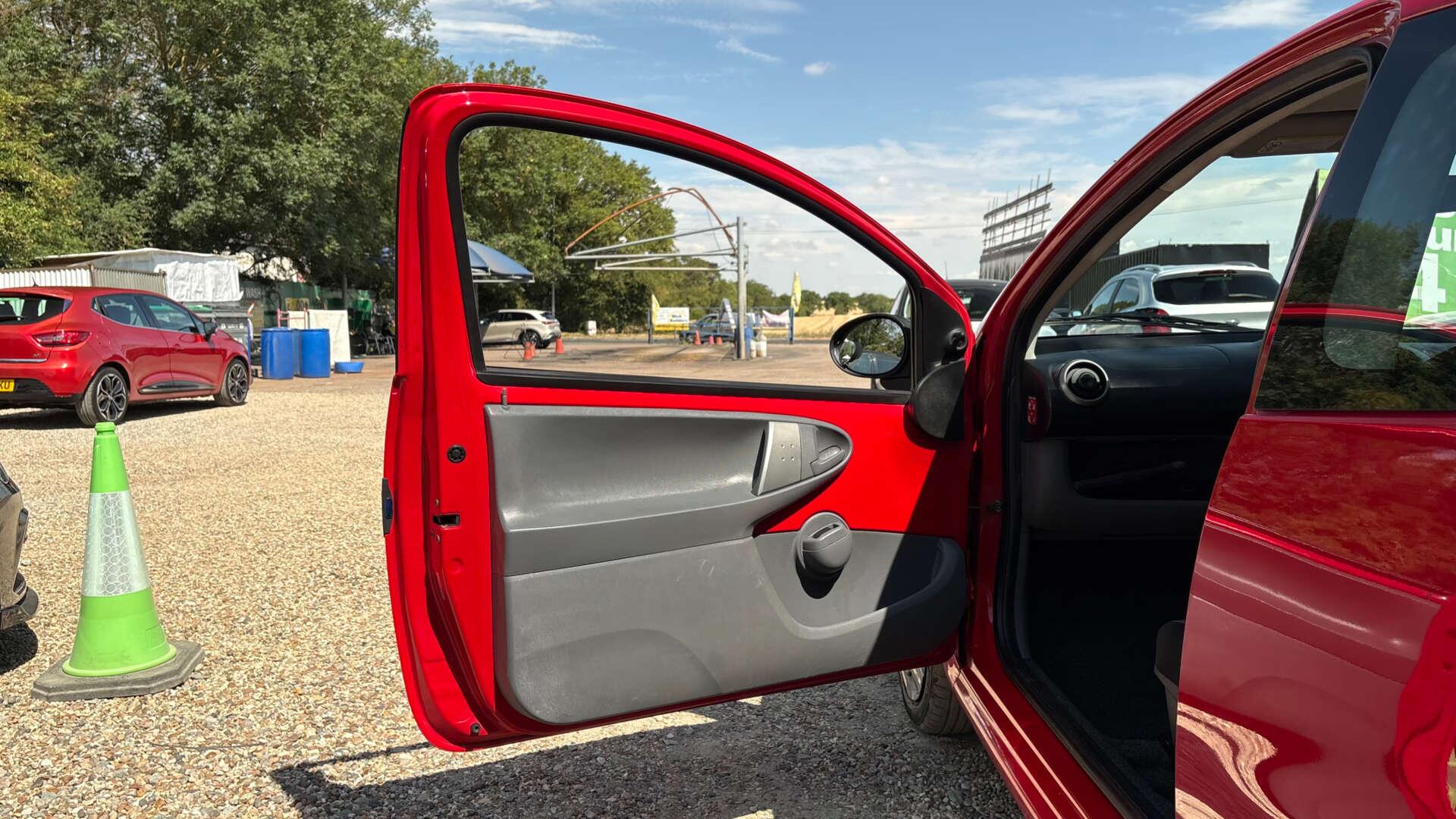 Citroen C1 view 22