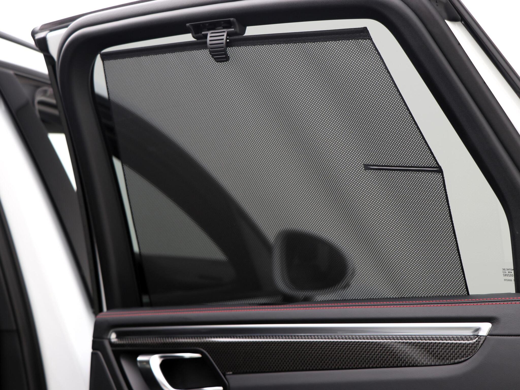 Porsche Macan view 31