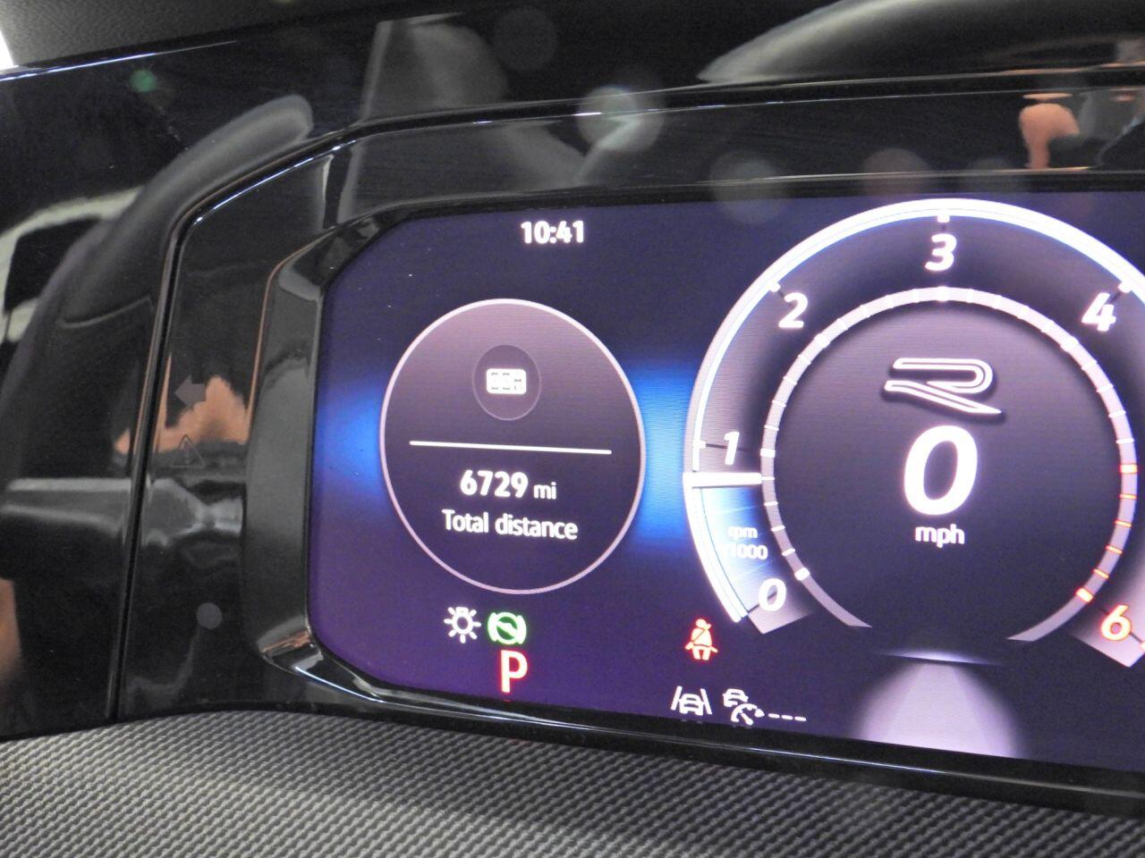 Volkswagen Golf view 47