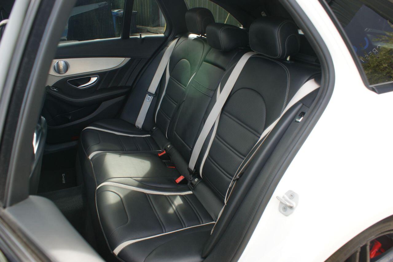 Mercedes-Benz C Class view 38