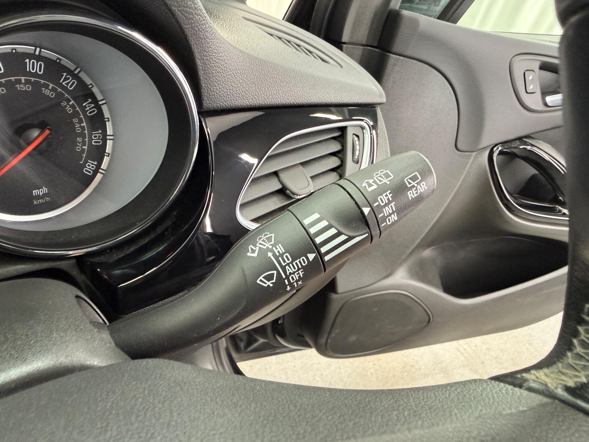 Vauxhall Astra view 46
