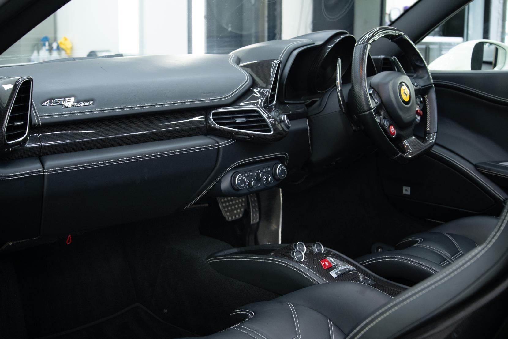 Ferrari 458 view 12