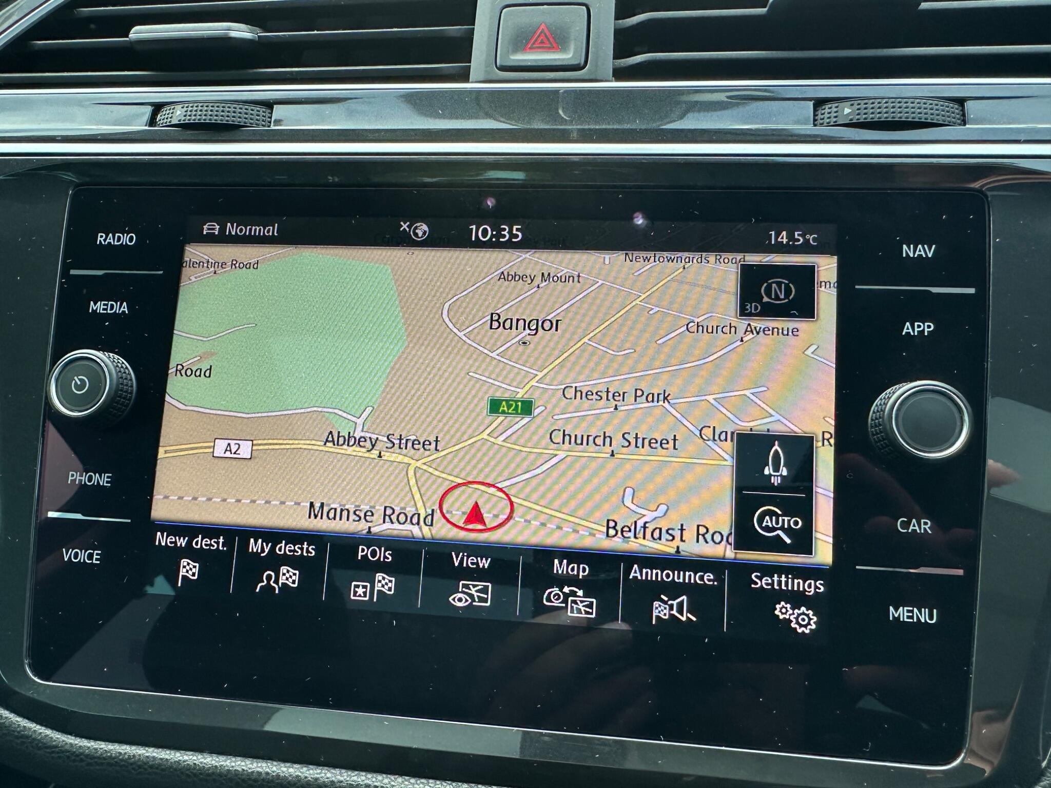 Volkswagen Tiguan view 16