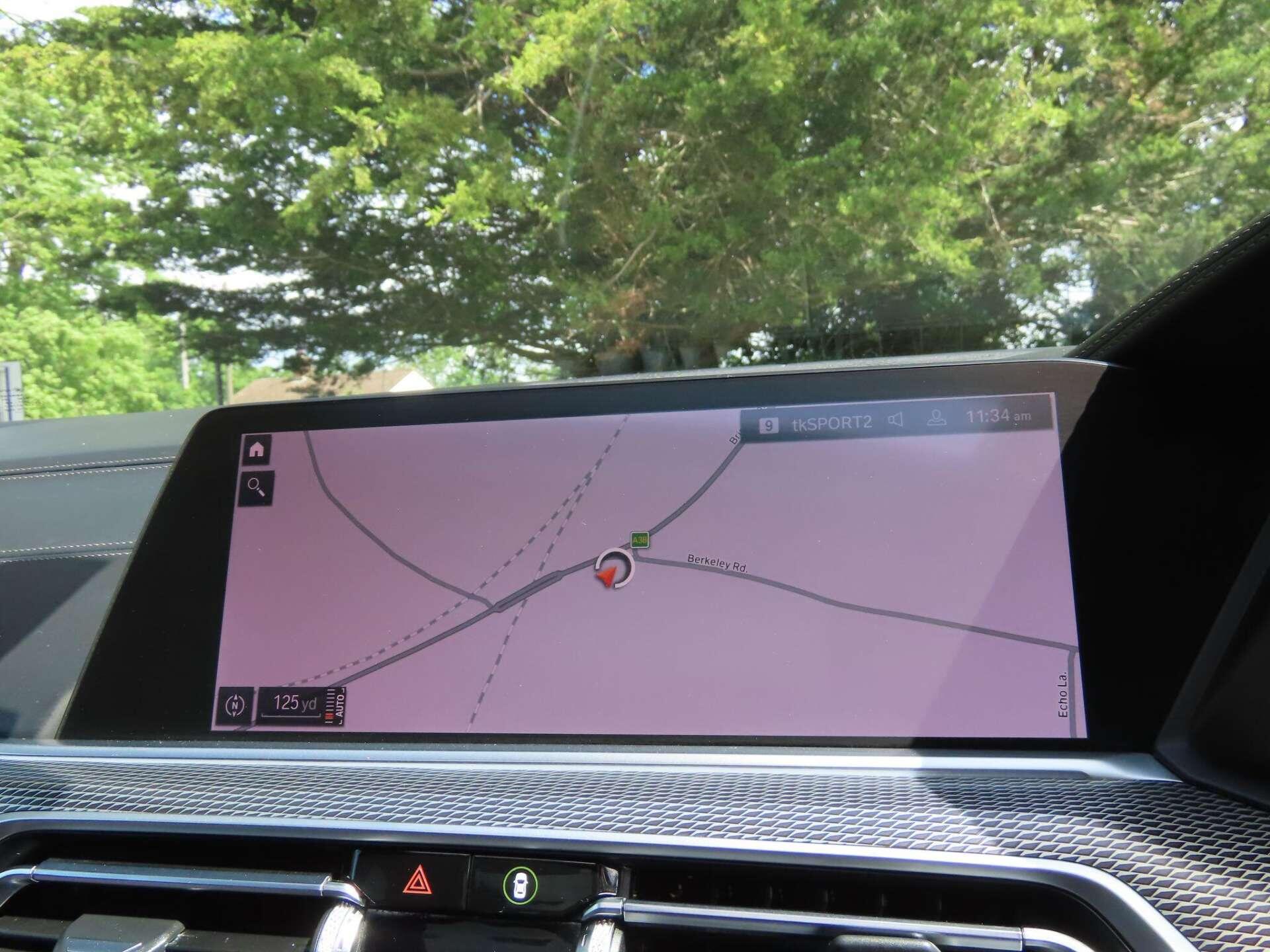 BMW X5 view 12