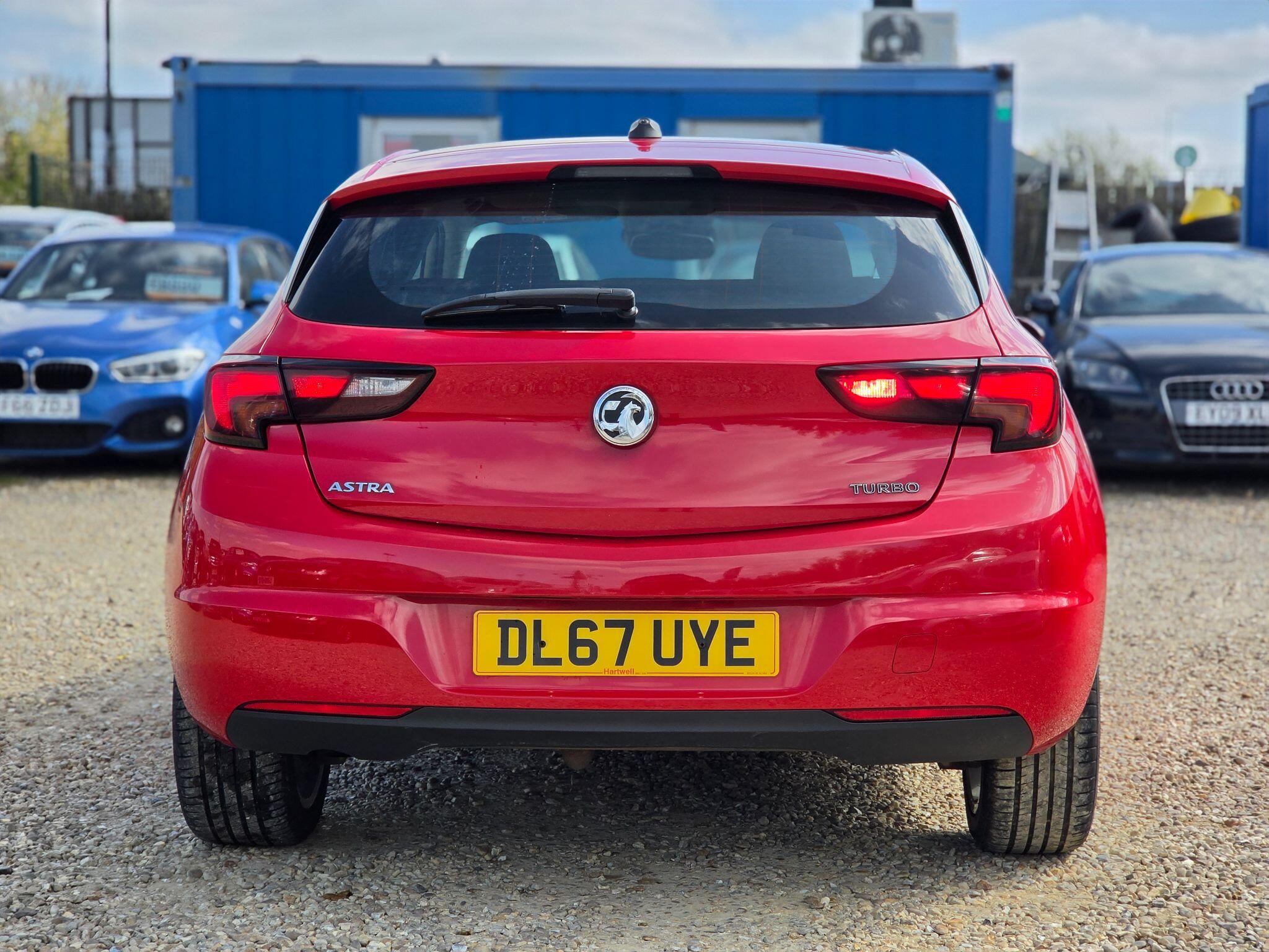Vauxhall Astra view 27