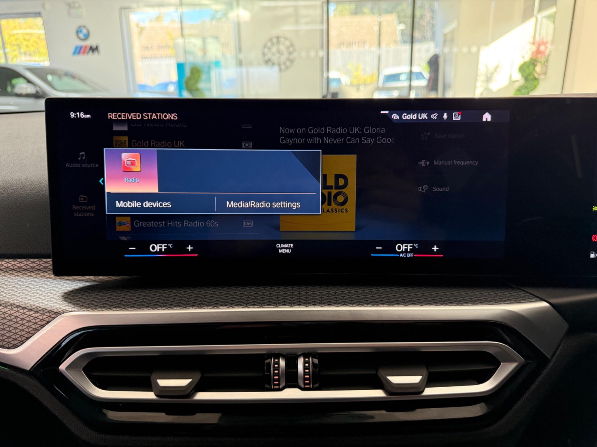 BMW 3 Series view 16