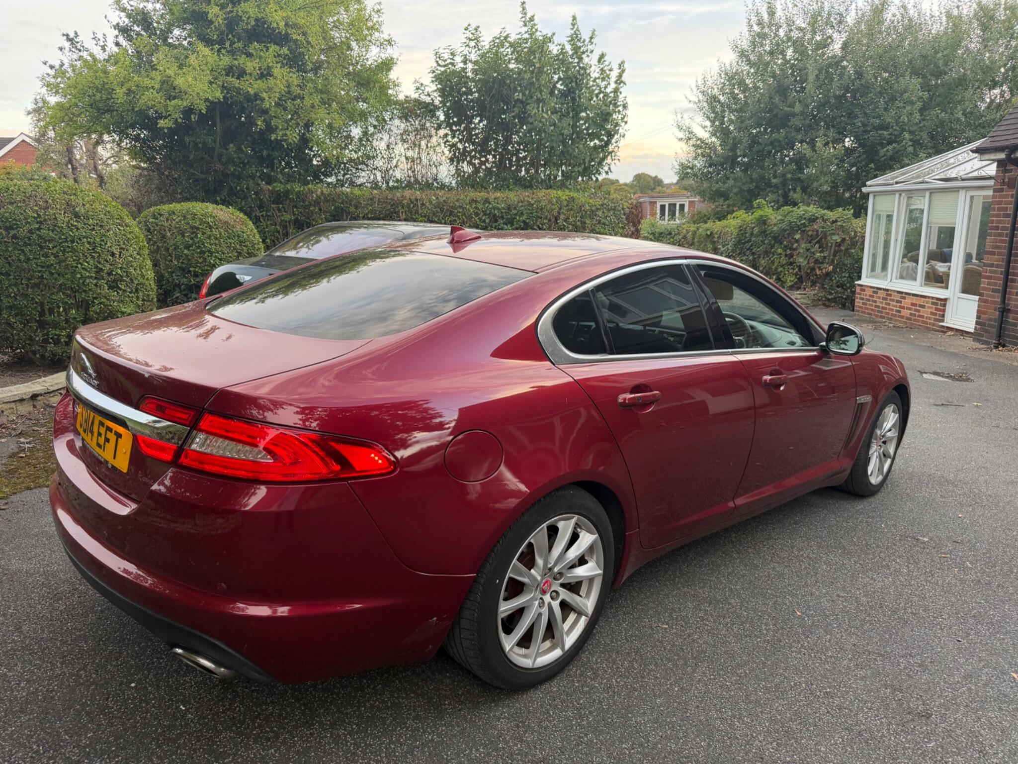 Jaguar XF view 57