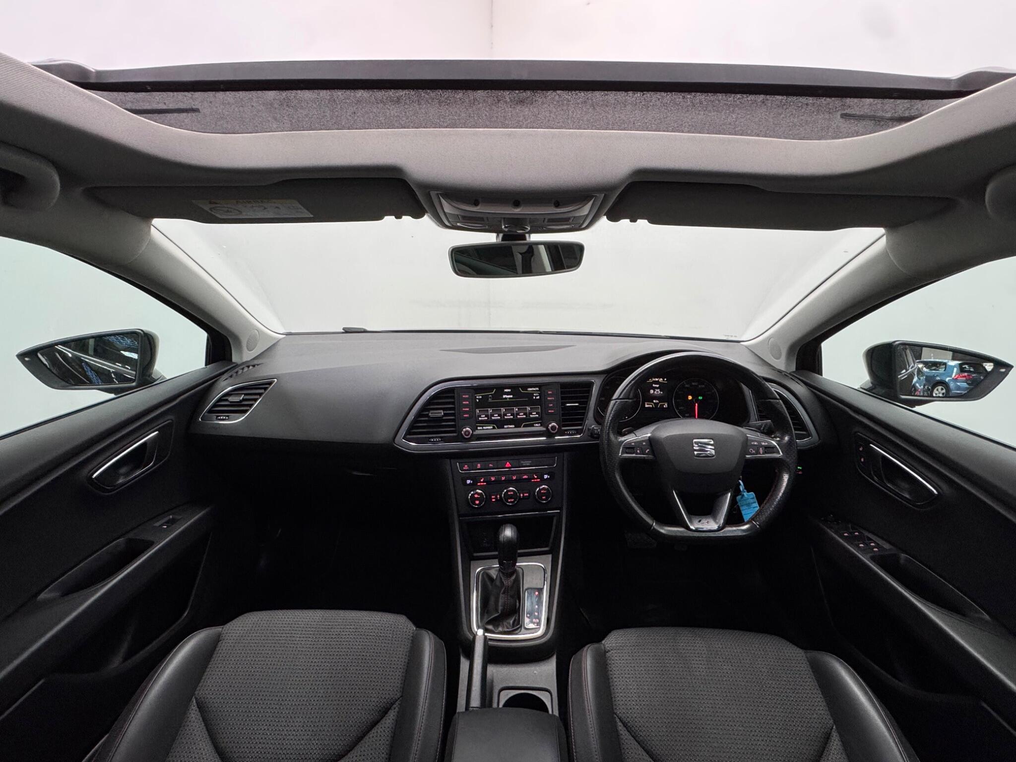 Seat Leon view 42