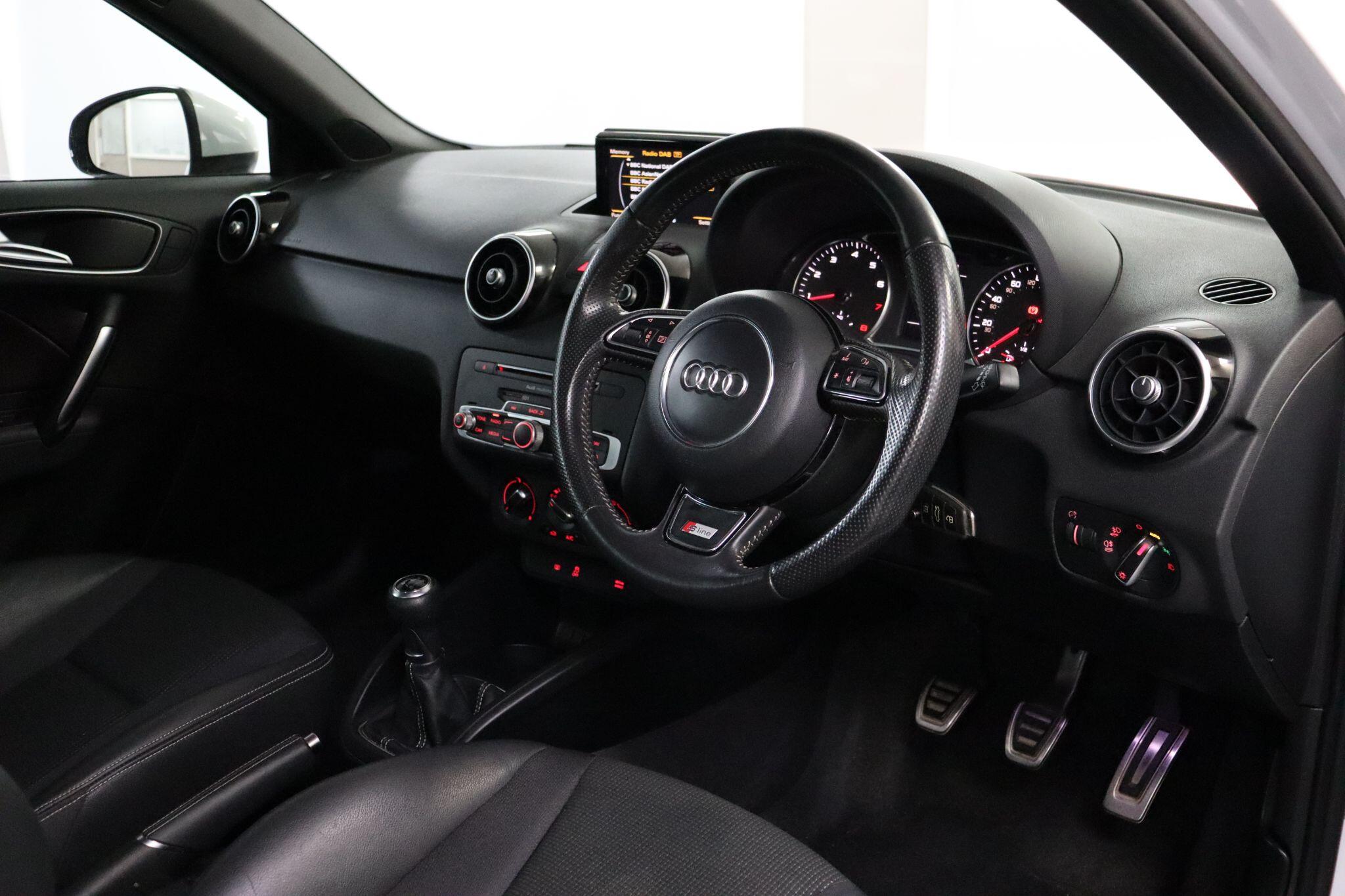 Audi A1 view 5