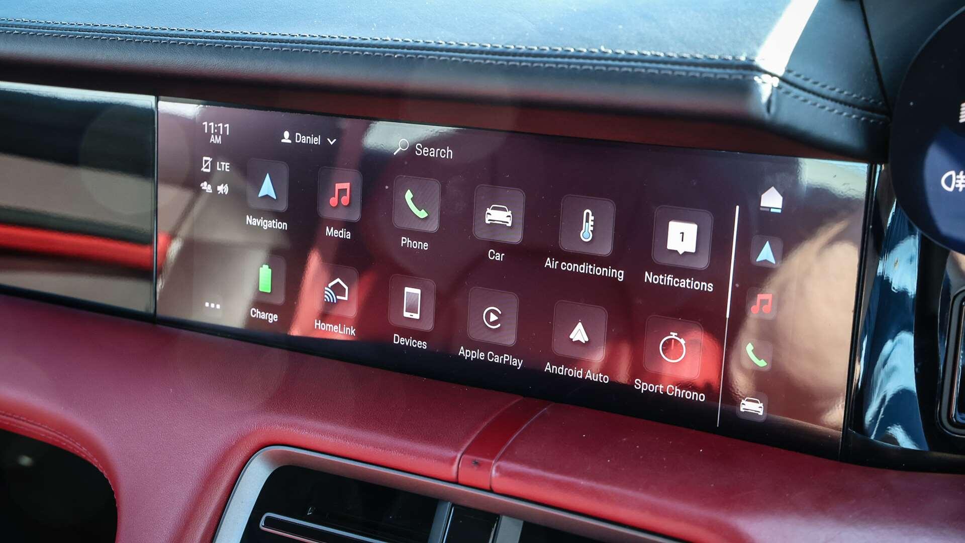 Porsche Taycan view 18