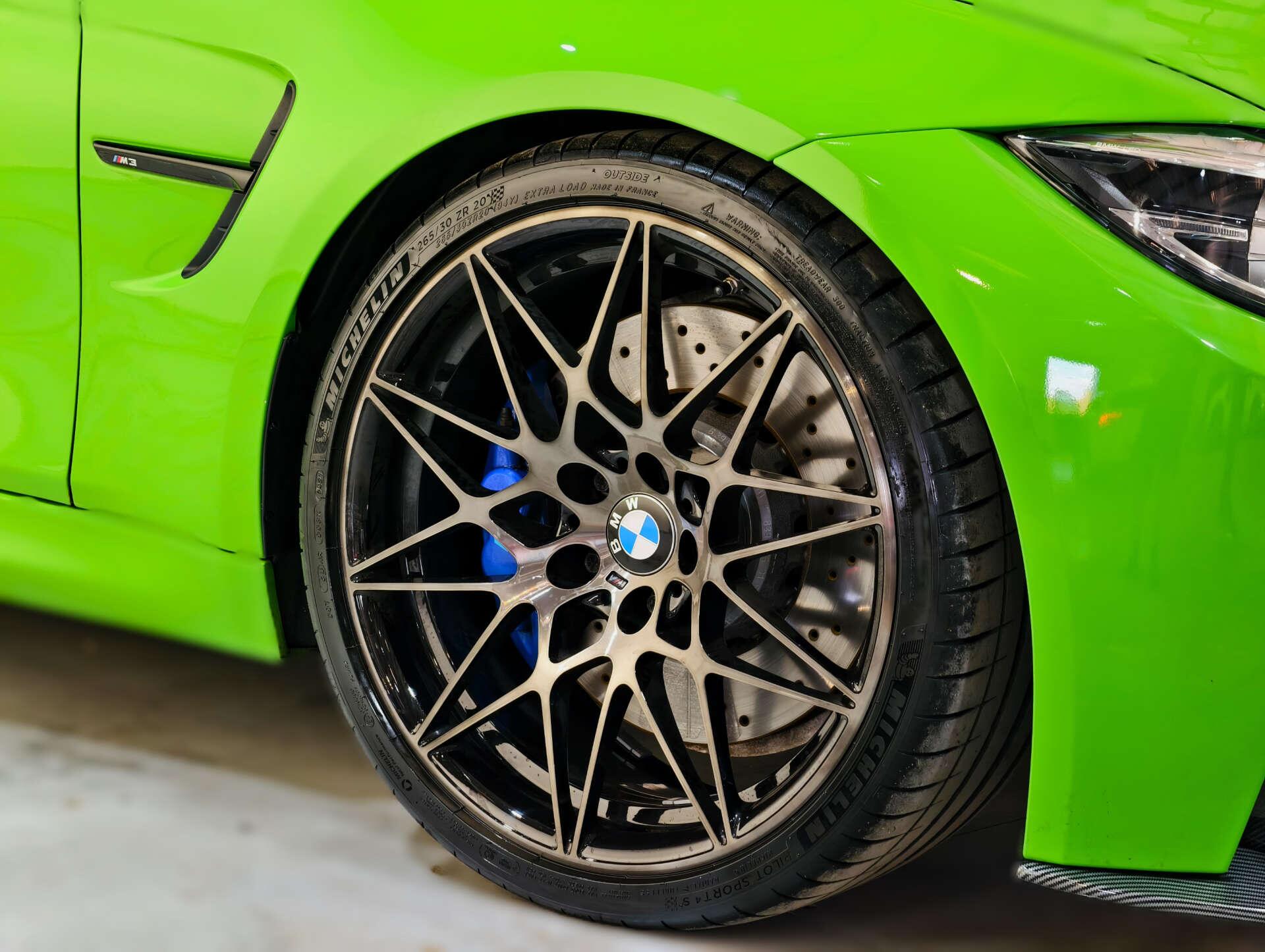 BMW M3 view 24