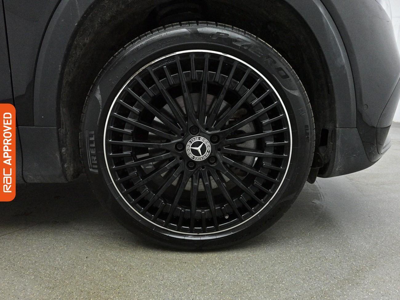 Mercedes-Benz EQB view 16