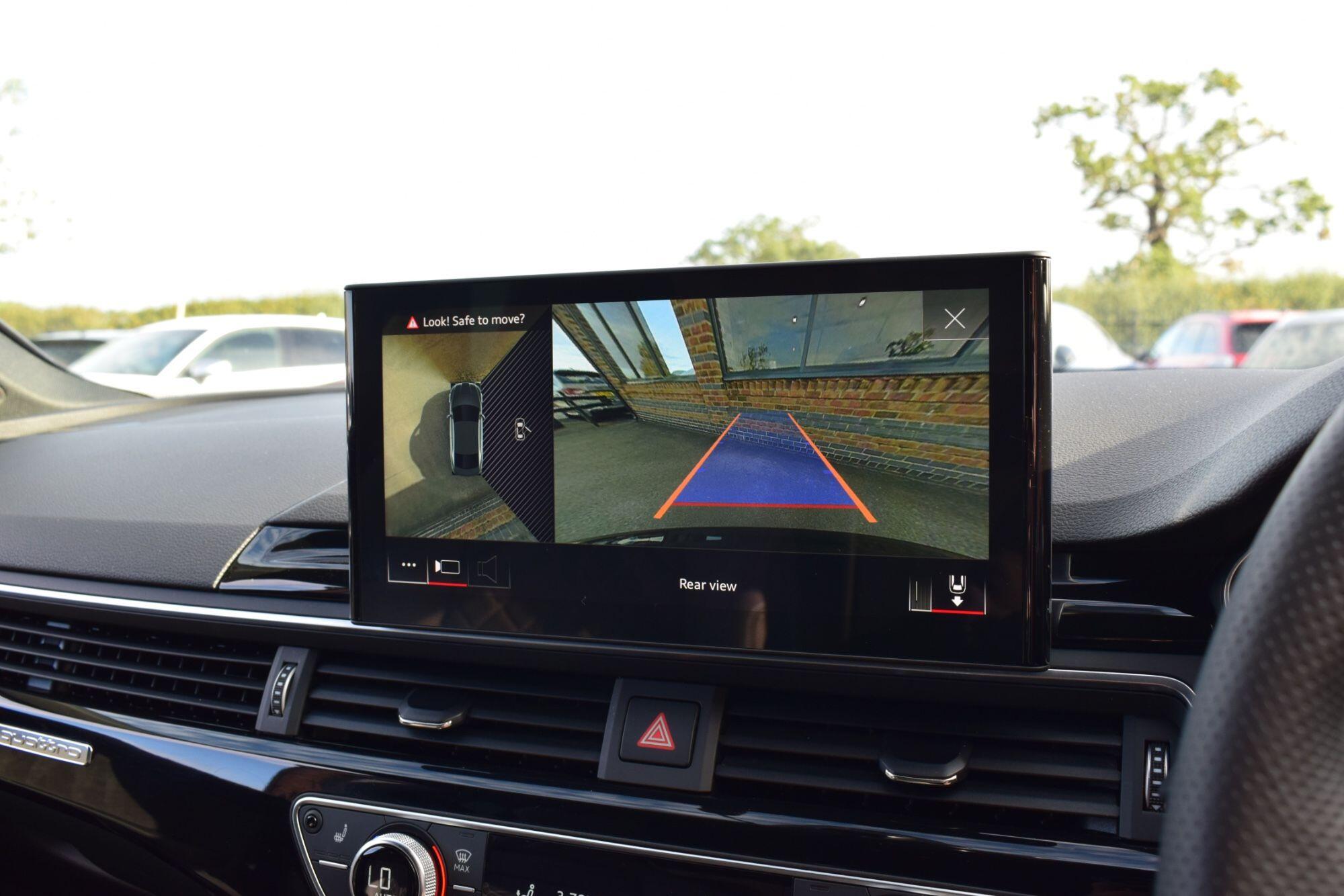 Audi S5 view 18