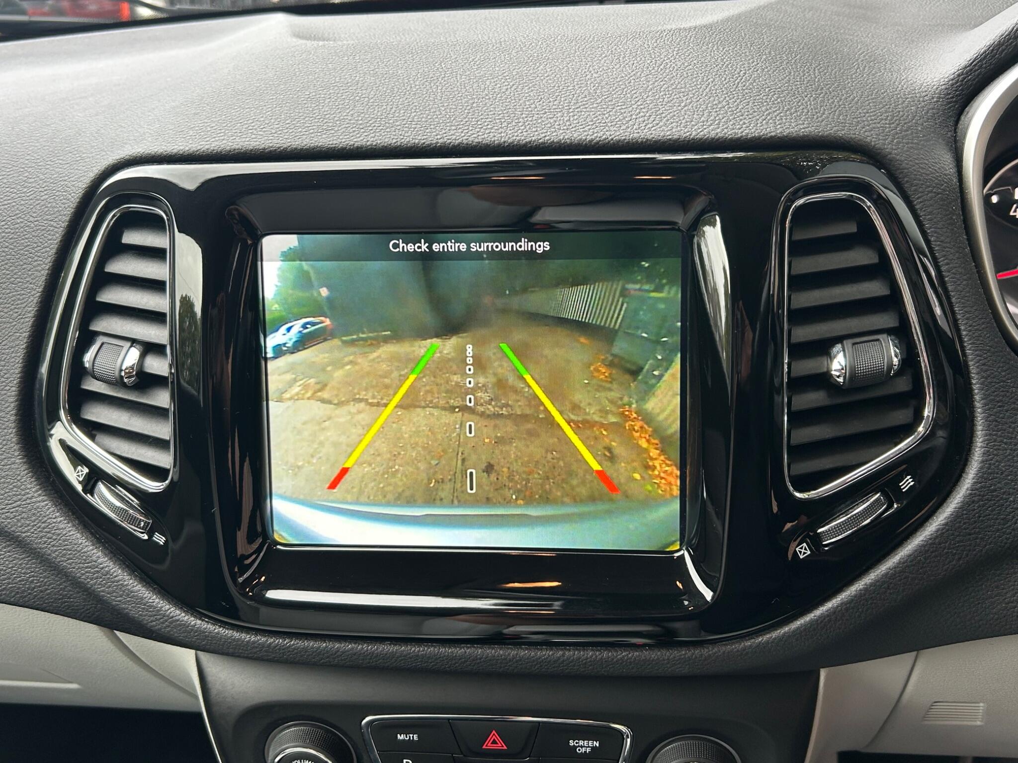 Jeep Compass view 34