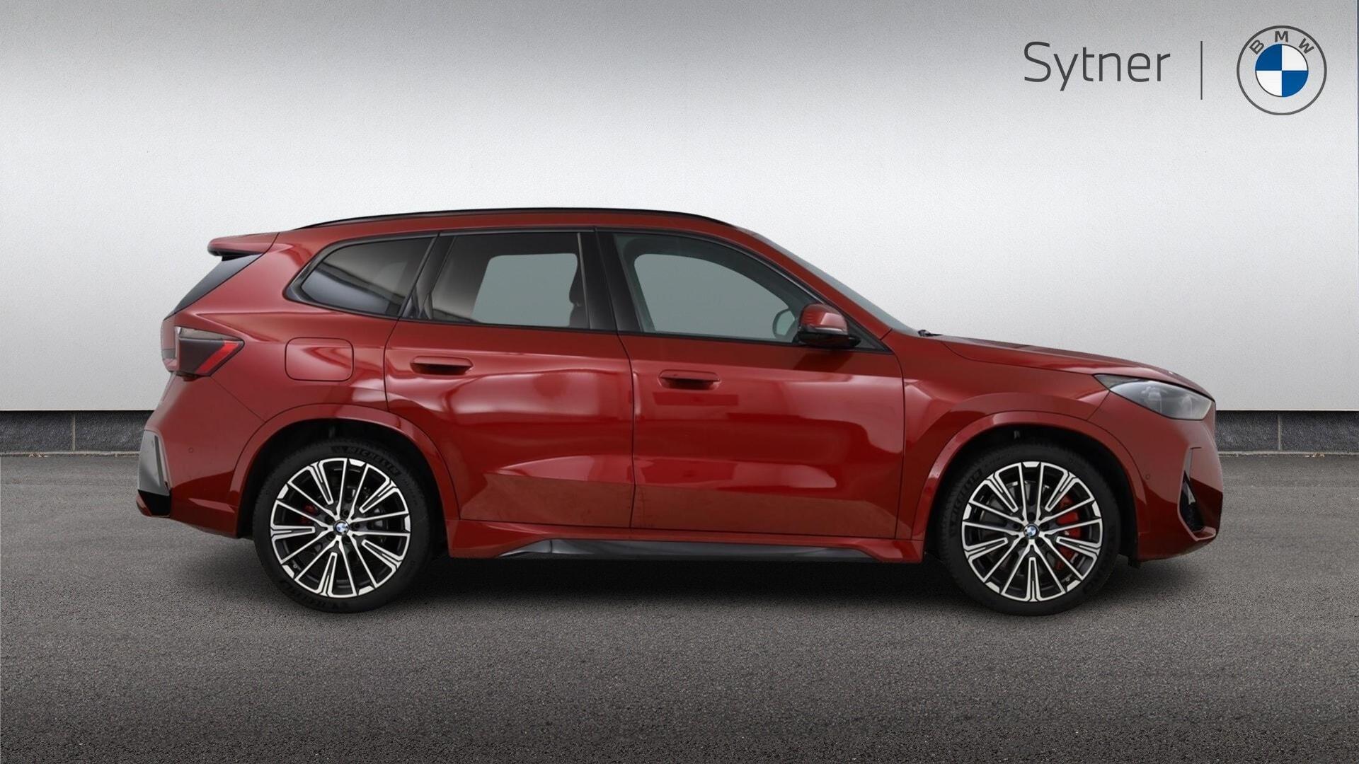 BMW iX1 view 3