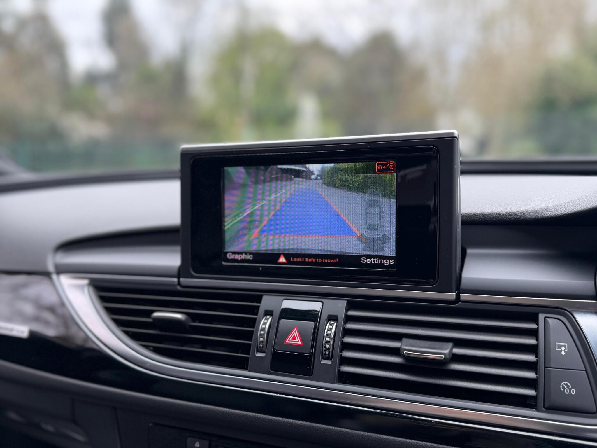 Audi S6 view 23