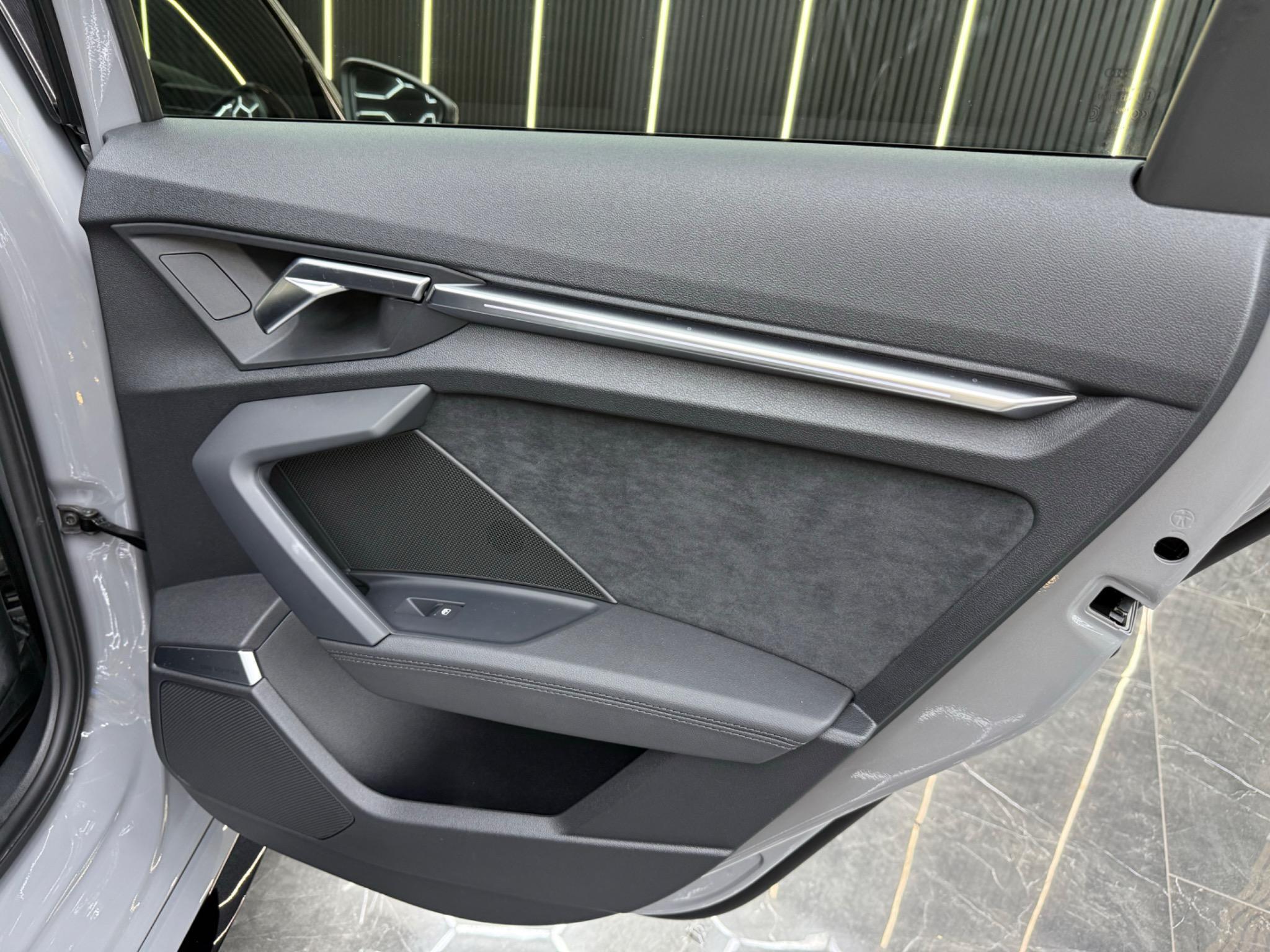 Audi RS3 view 36