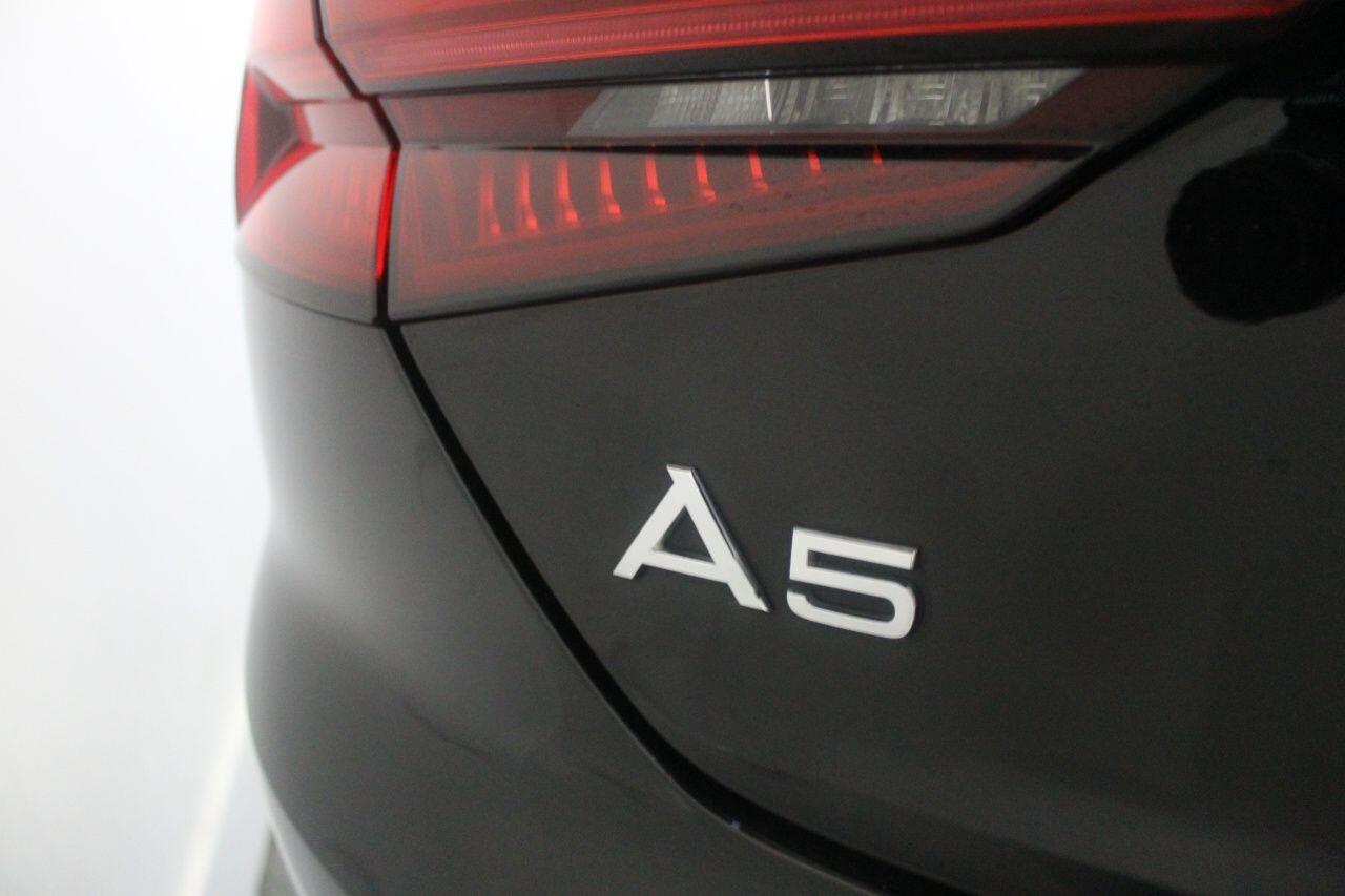 Audi A5 view 16