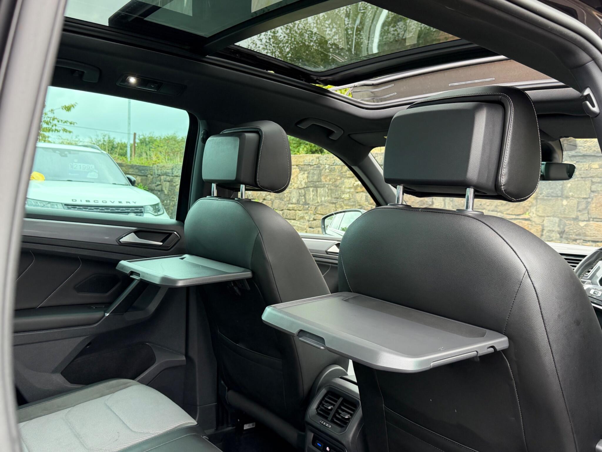 Volkswagen Tiguan view 21