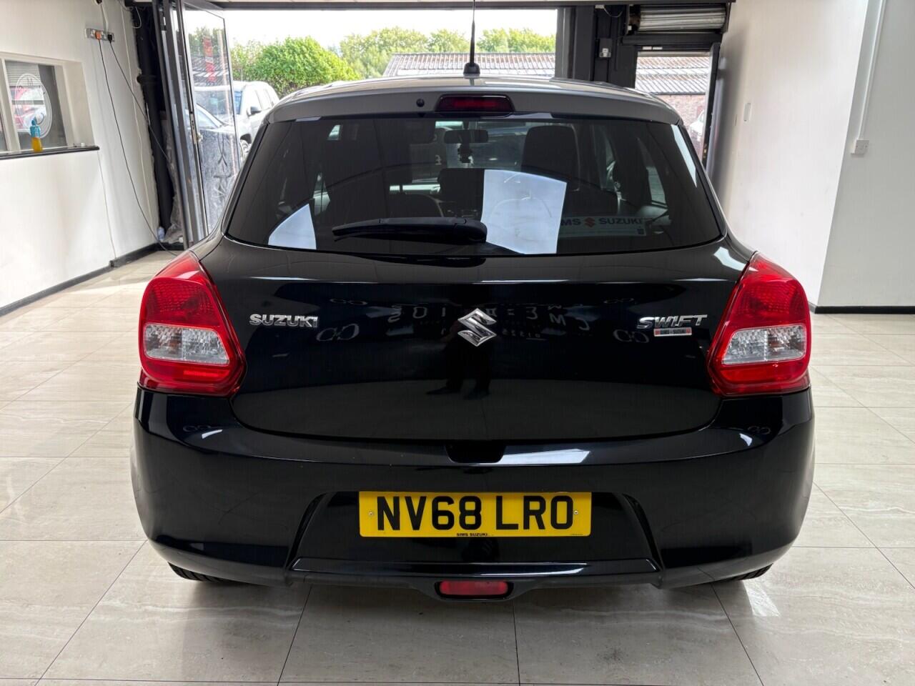 Suzuki Swift view 4