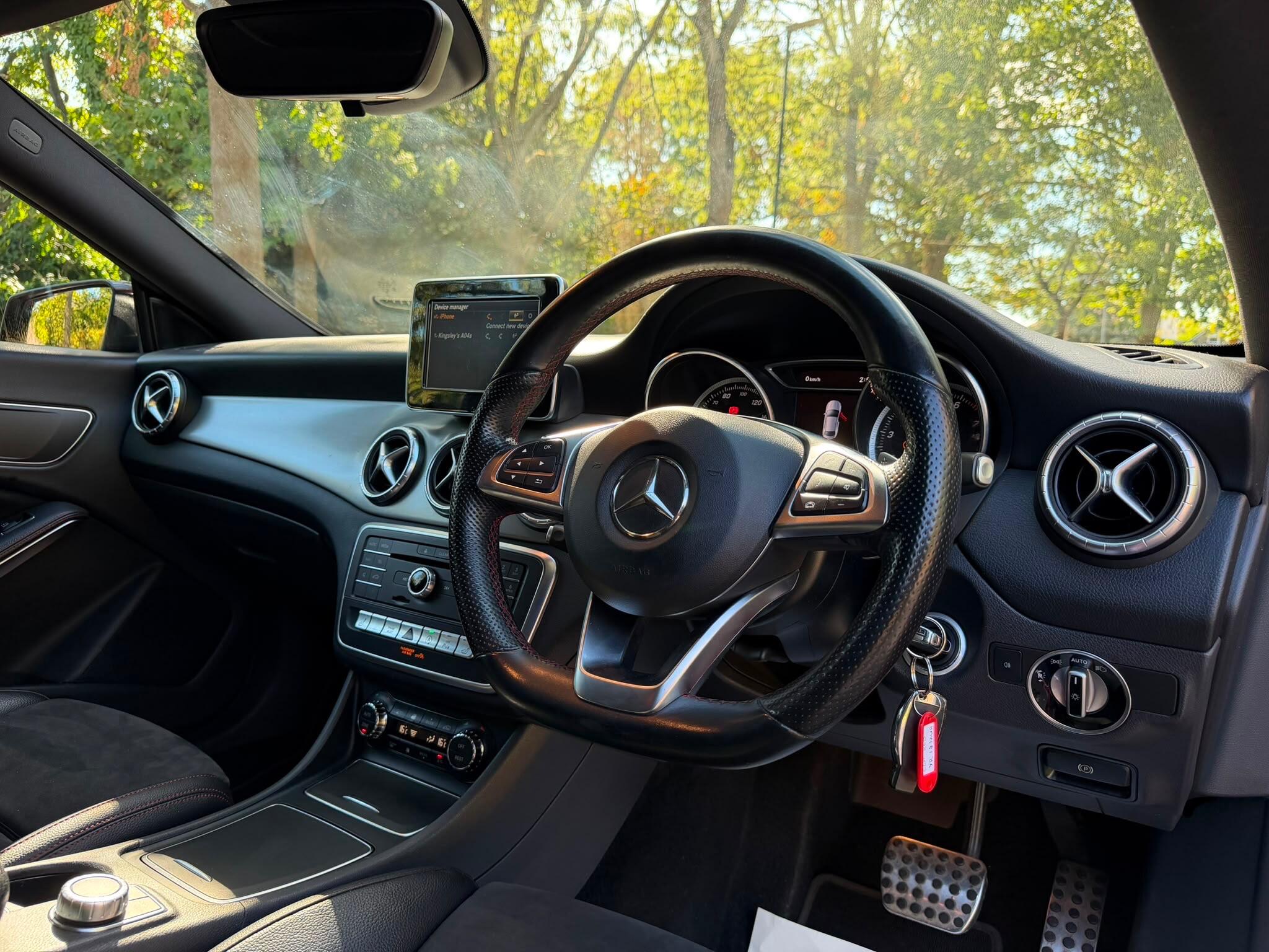 Mercedes-Benz CLA view 11