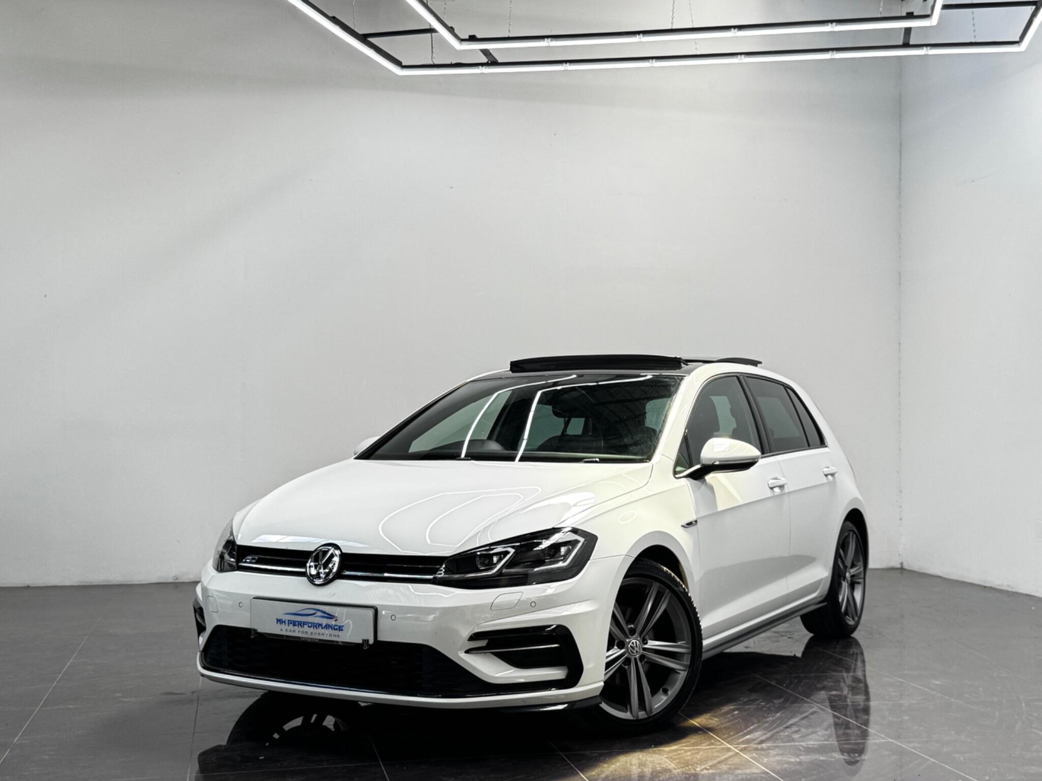 Volkswagen Golf view 12